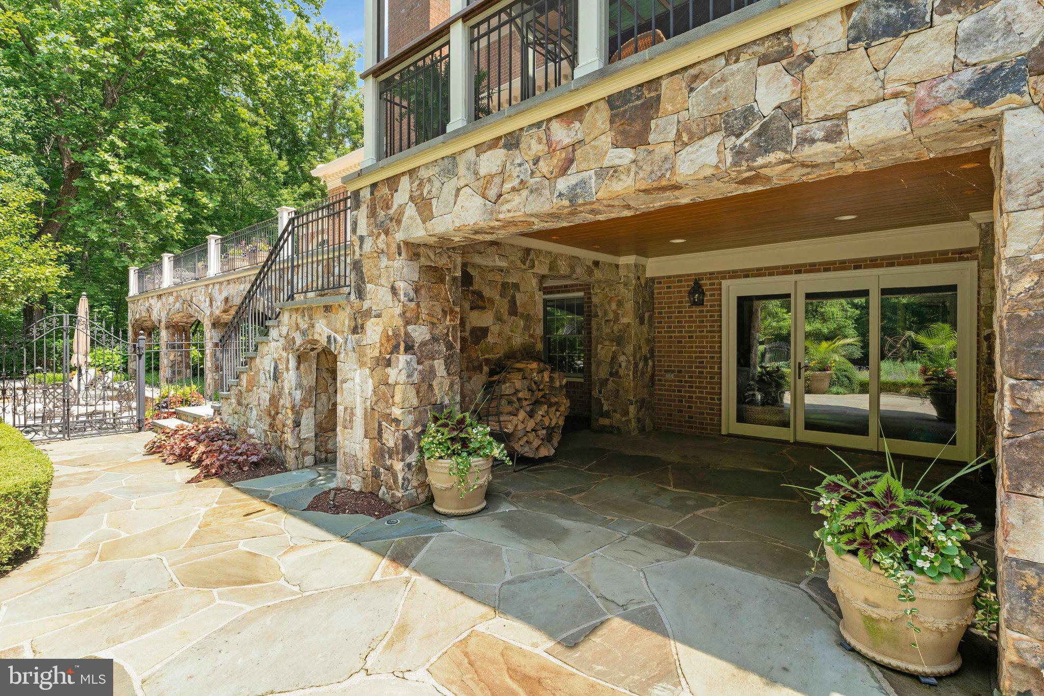 GEORGETOWN PLACE - Residential