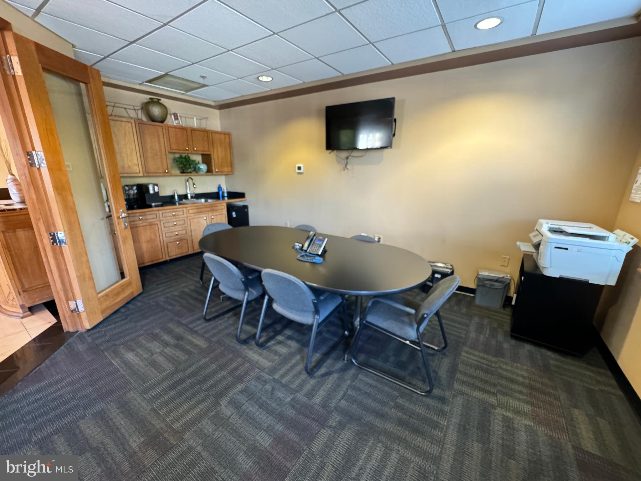 PIERSIDE AT HARBORVIEW - Residential Lease