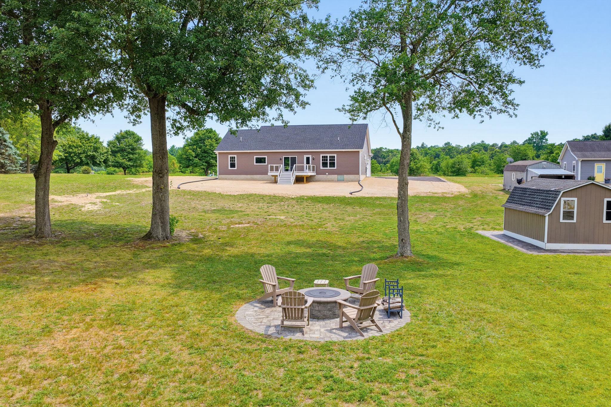 MALLARD POINT - Residential