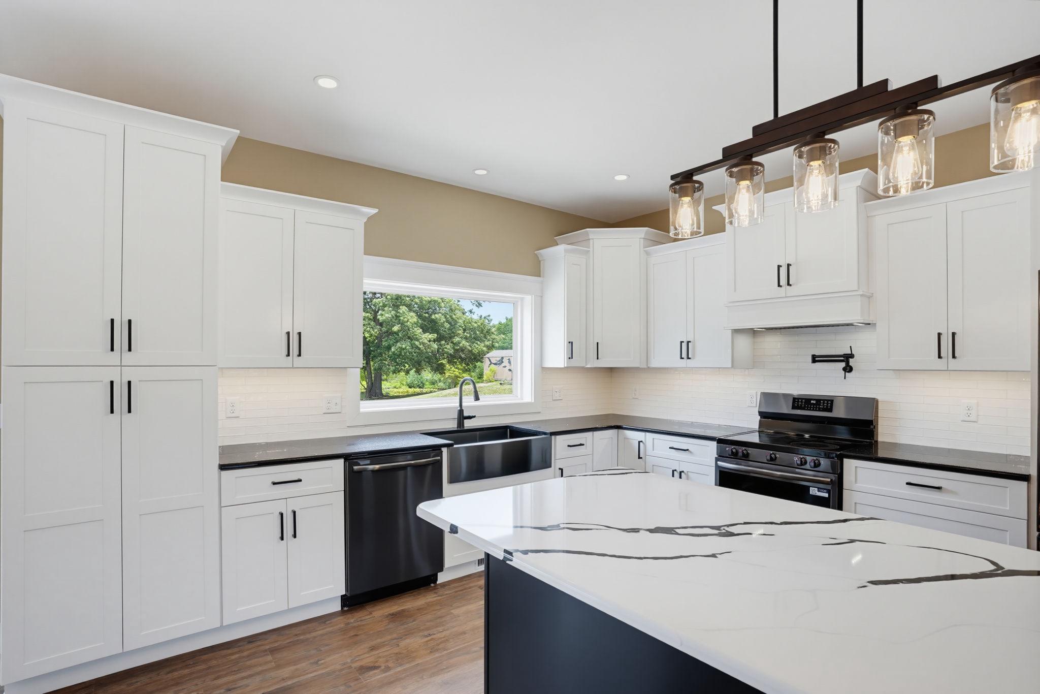 MALLARD POINT - Residential