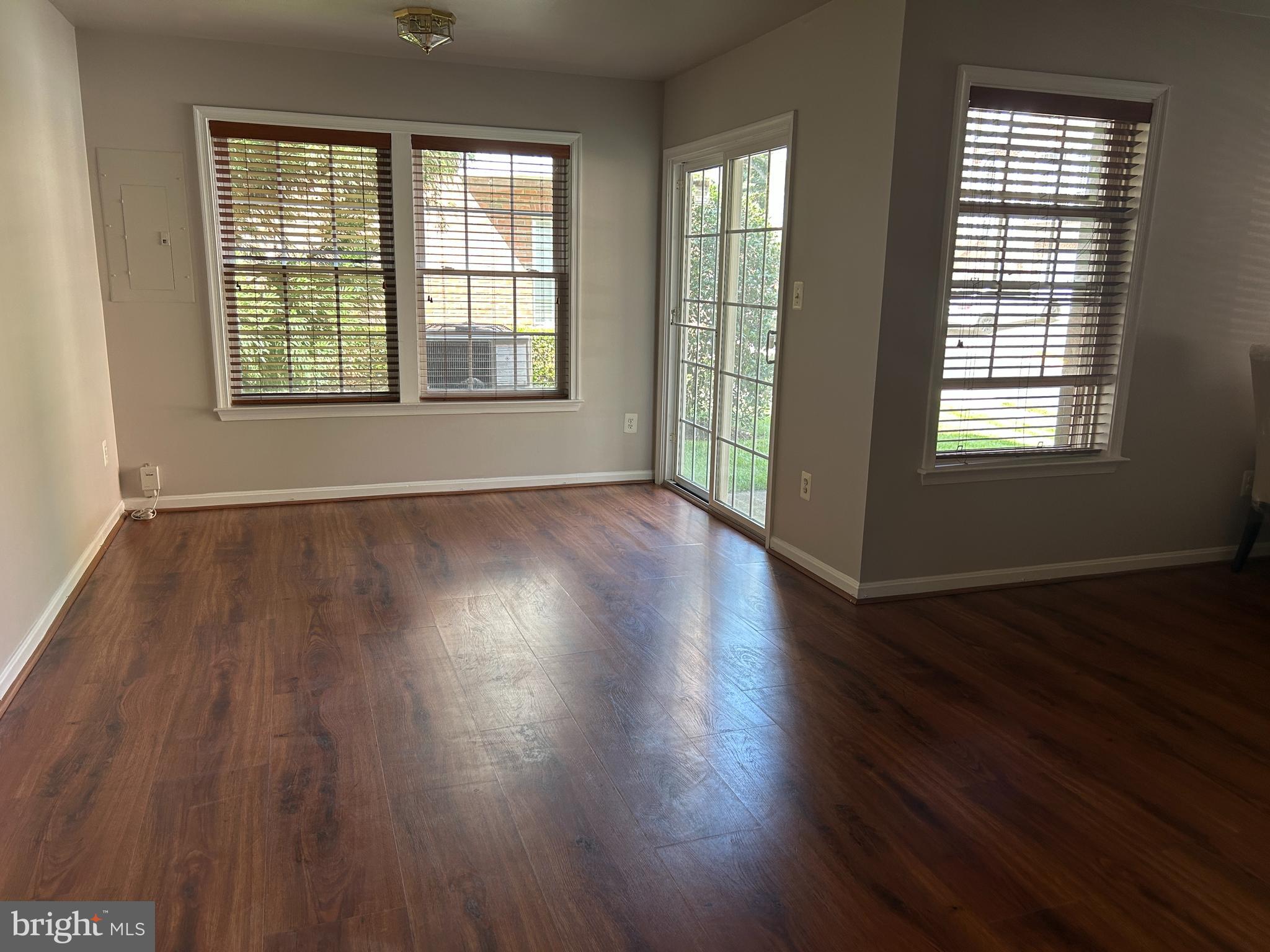 MEDINAH HOMES - Residential