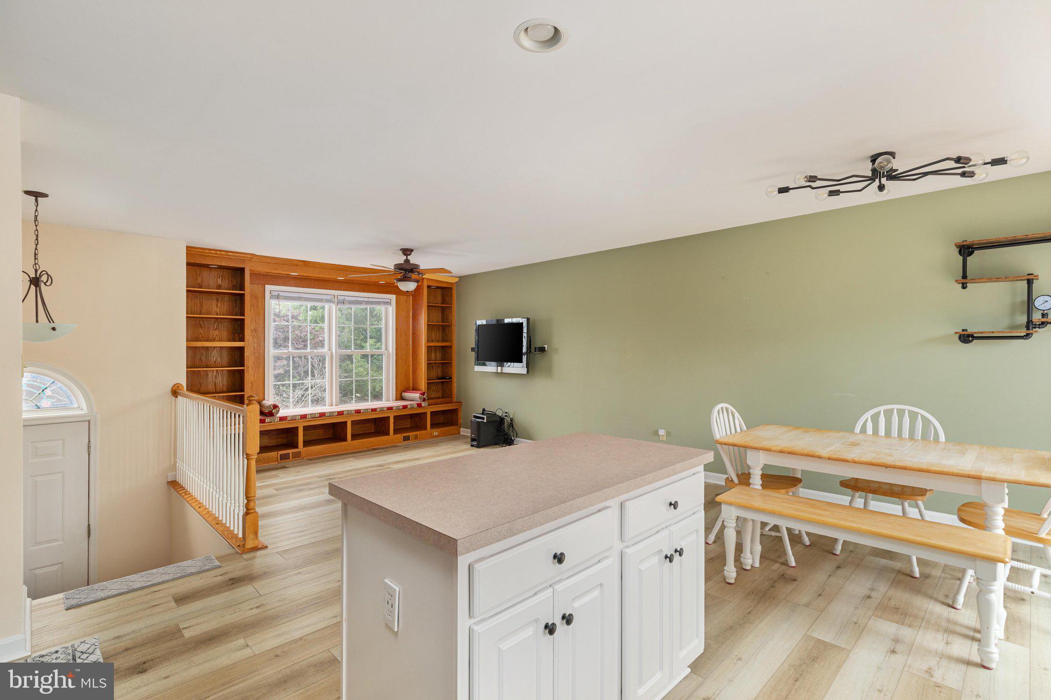 CANTER ESTATES - Residential