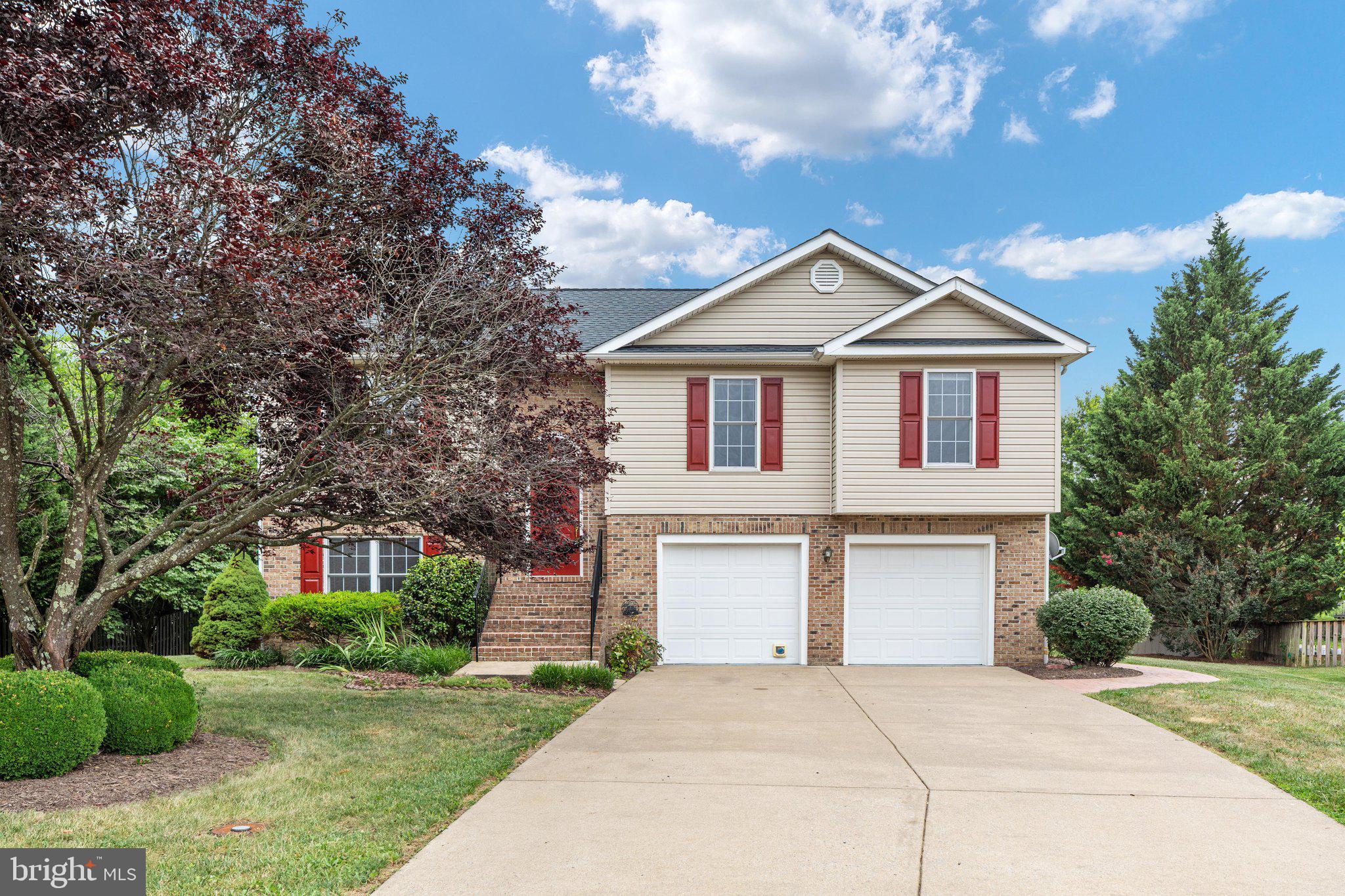 CANTER ESTATES - Residential