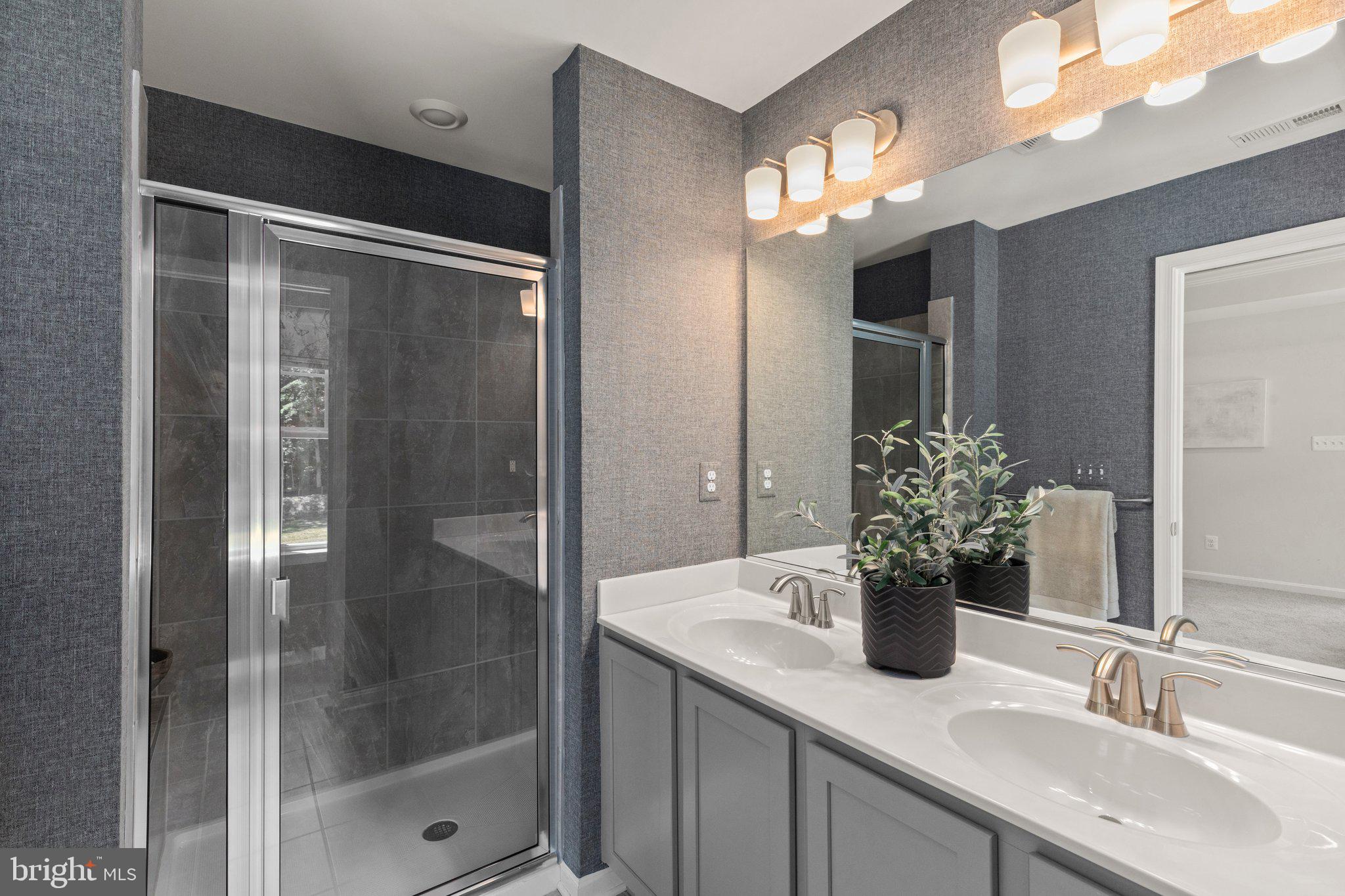 TRIMBLE HILLS - Residential