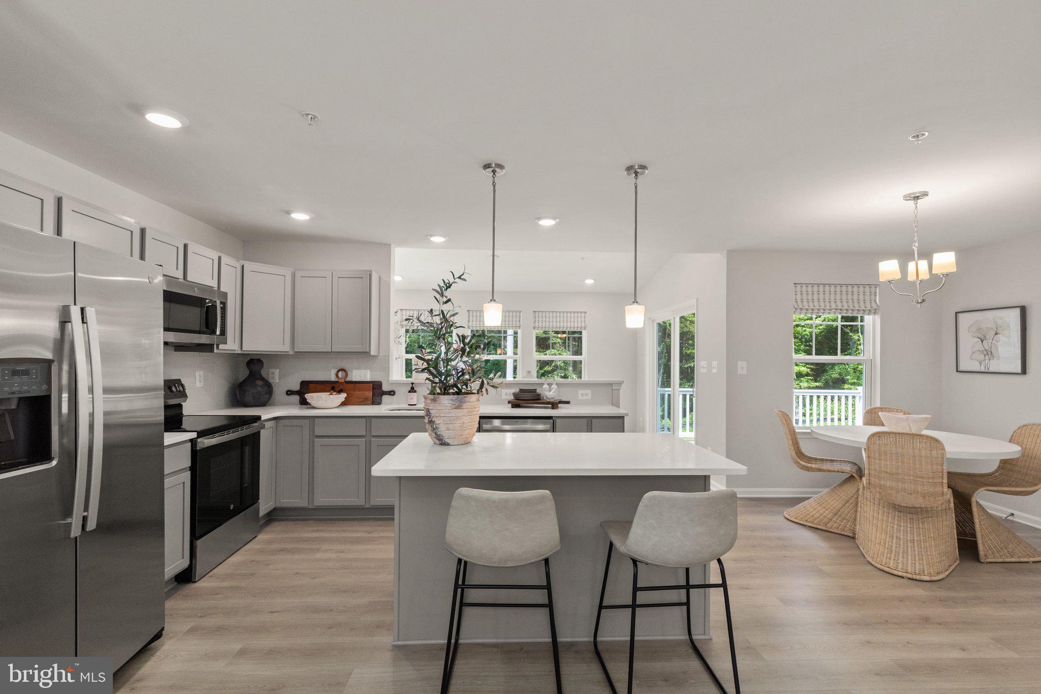 TRIMBLE HILLS - Residential