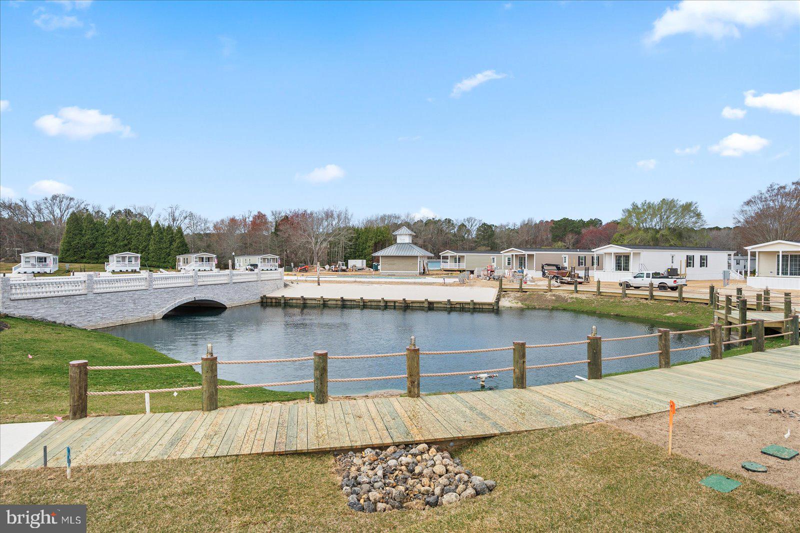 SALT LIFE PARK LLC - Residential
