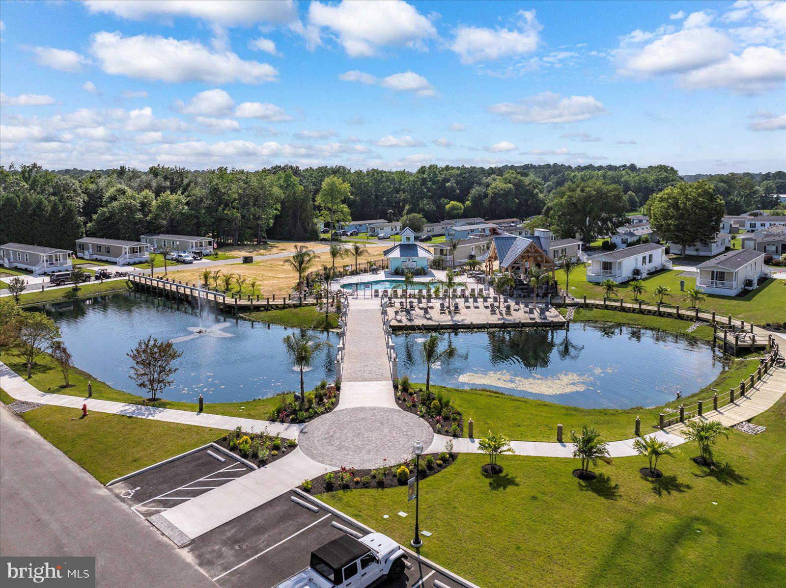 SALT LIFE PARK LLC - Residential