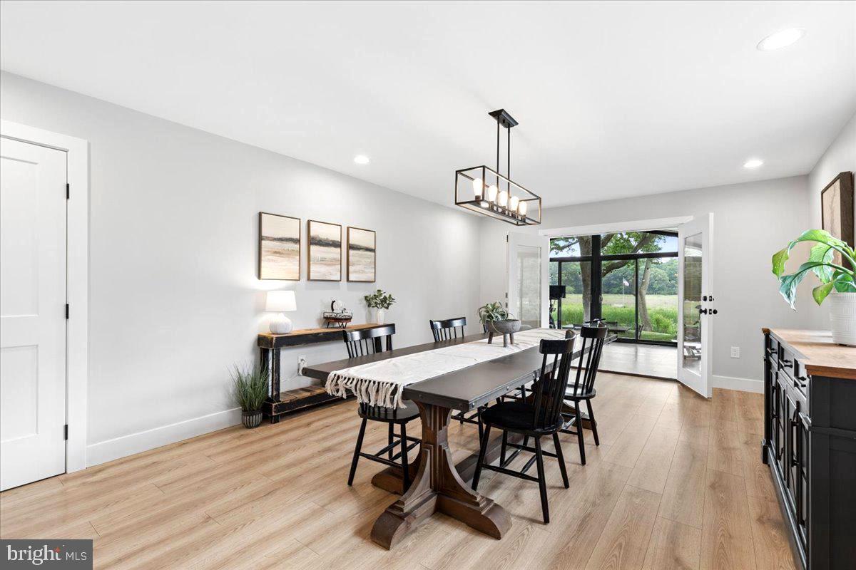 GALESVILLE ESTATES - Residential