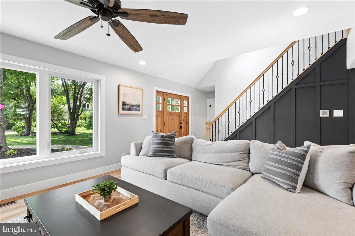 GALESVILLE ESTATES - Residential
