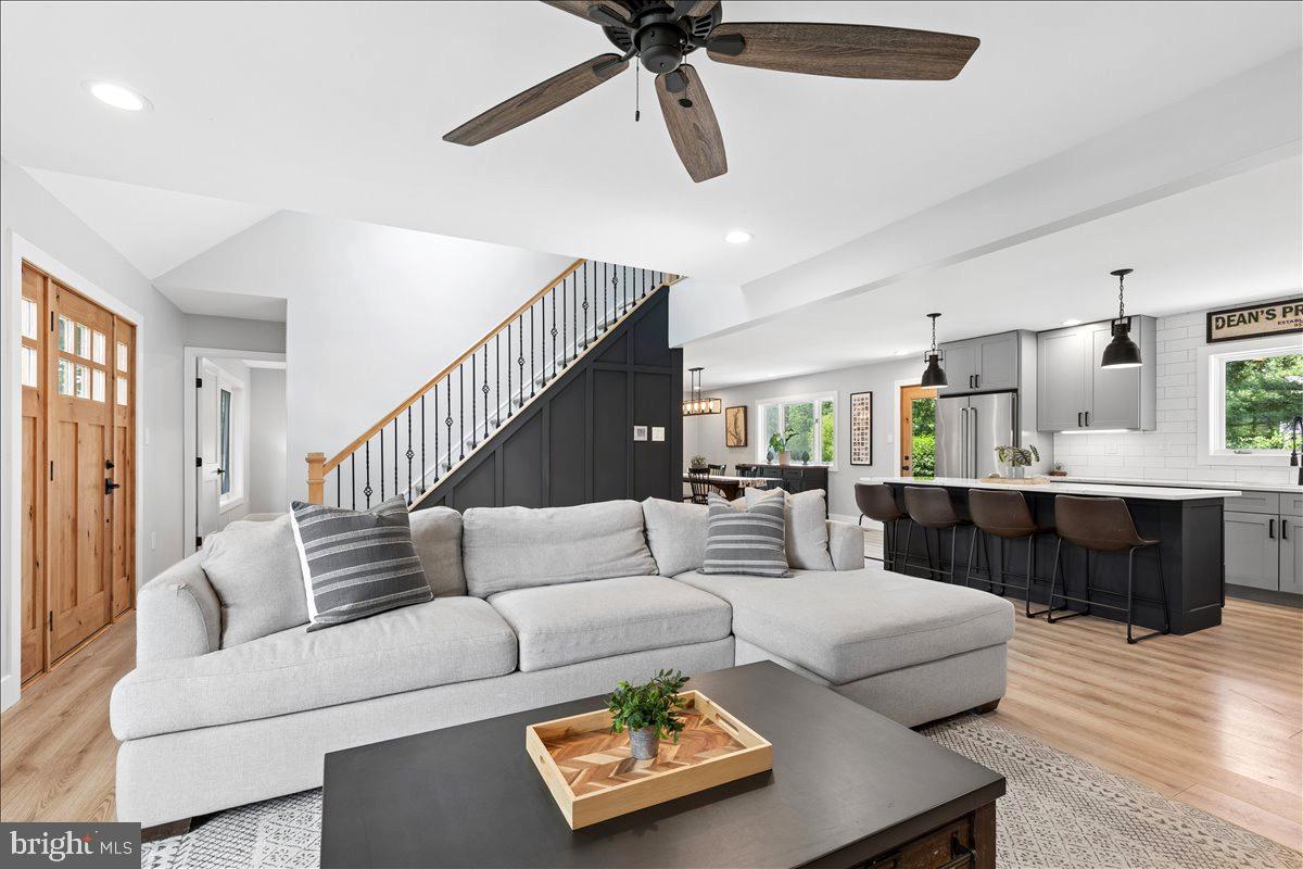 GALESVILLE ESTATES - Residential