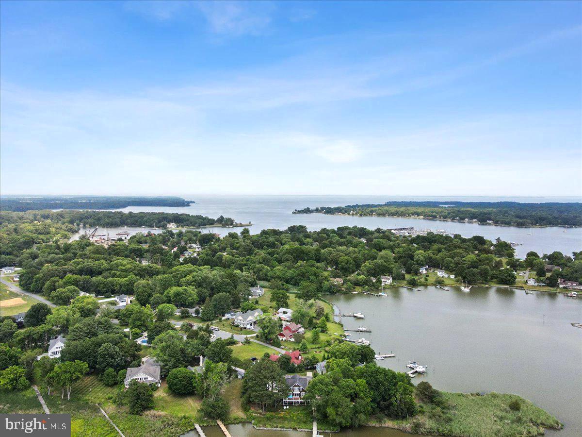 GALESVILLE ESTATES - Residential