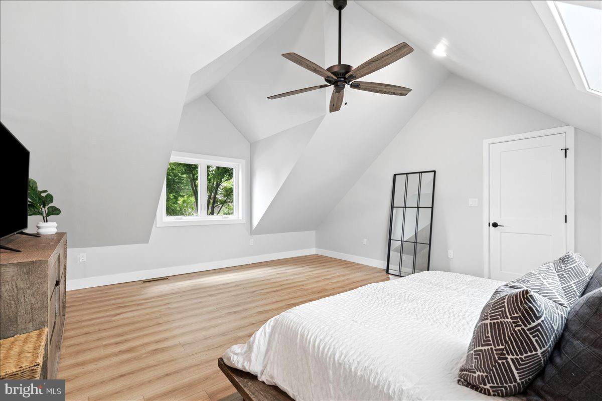 GALESVILLE ESTATES - Residential