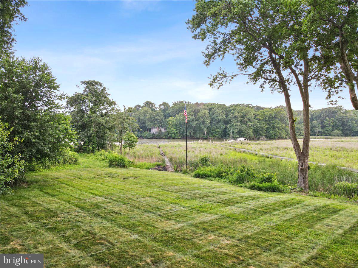 GALESVILLE ESTATES - Residential