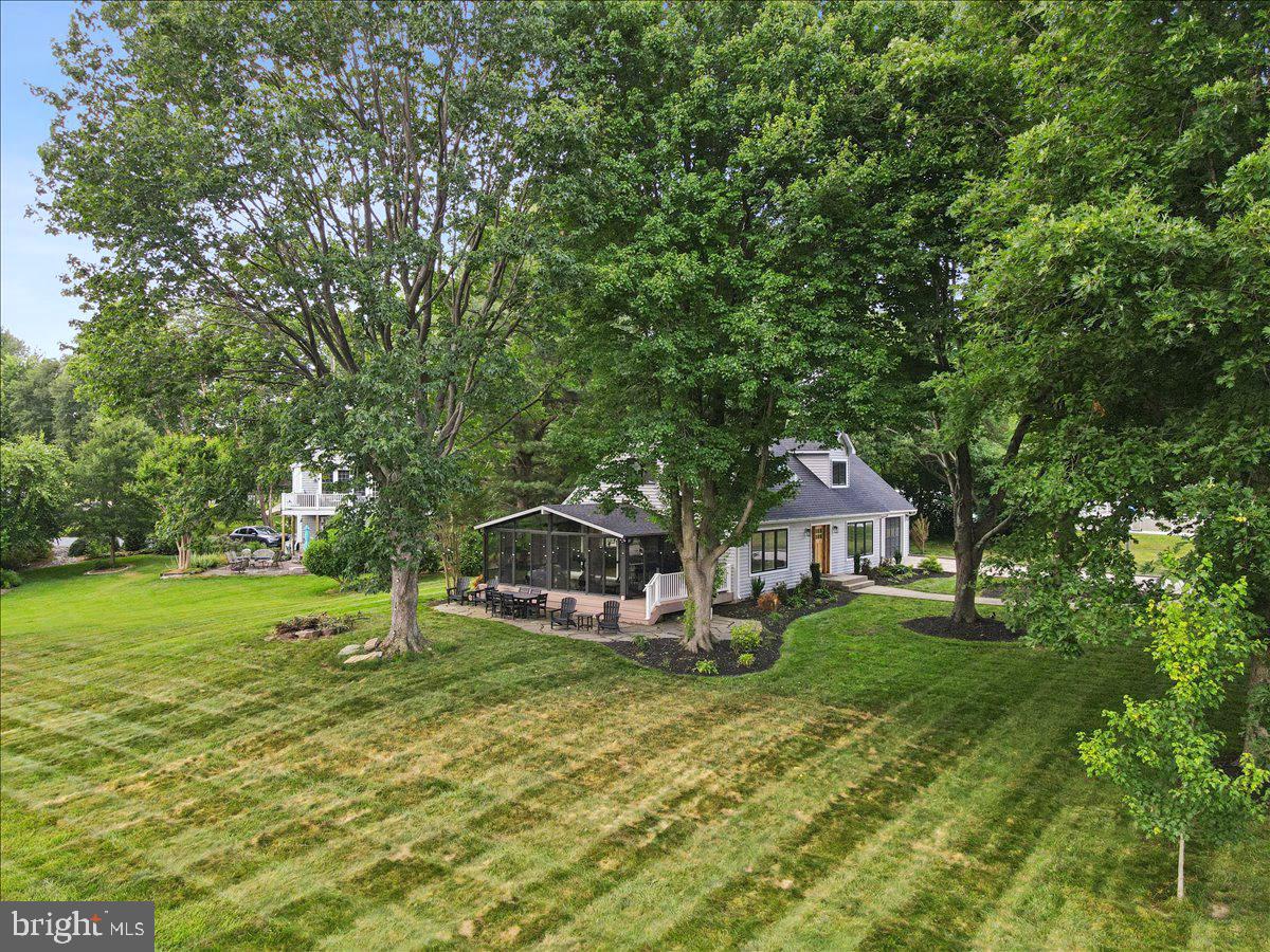 GALESVILLE ESTATES - Residential