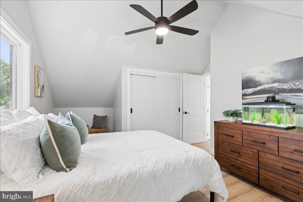 GALESVILLE ESTATES - Residential