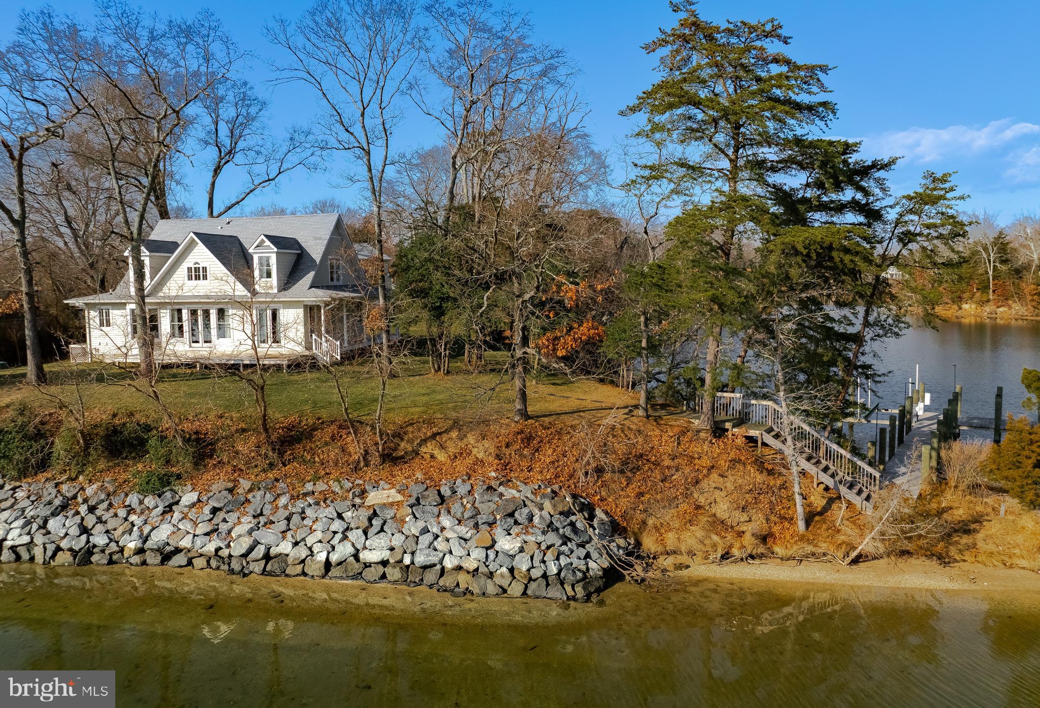 INGLESIDE - Residential Lease