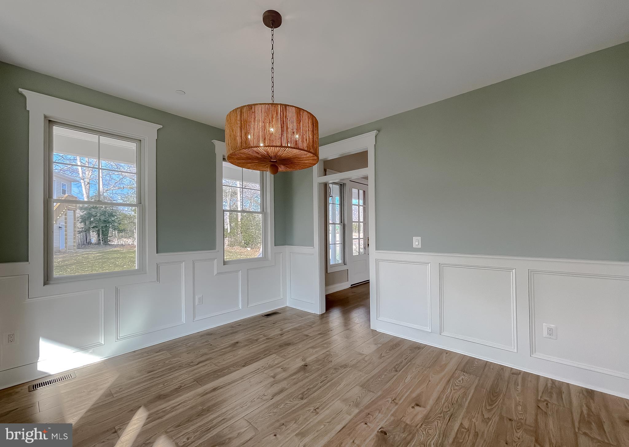 INGLESIDE - Residential Lease