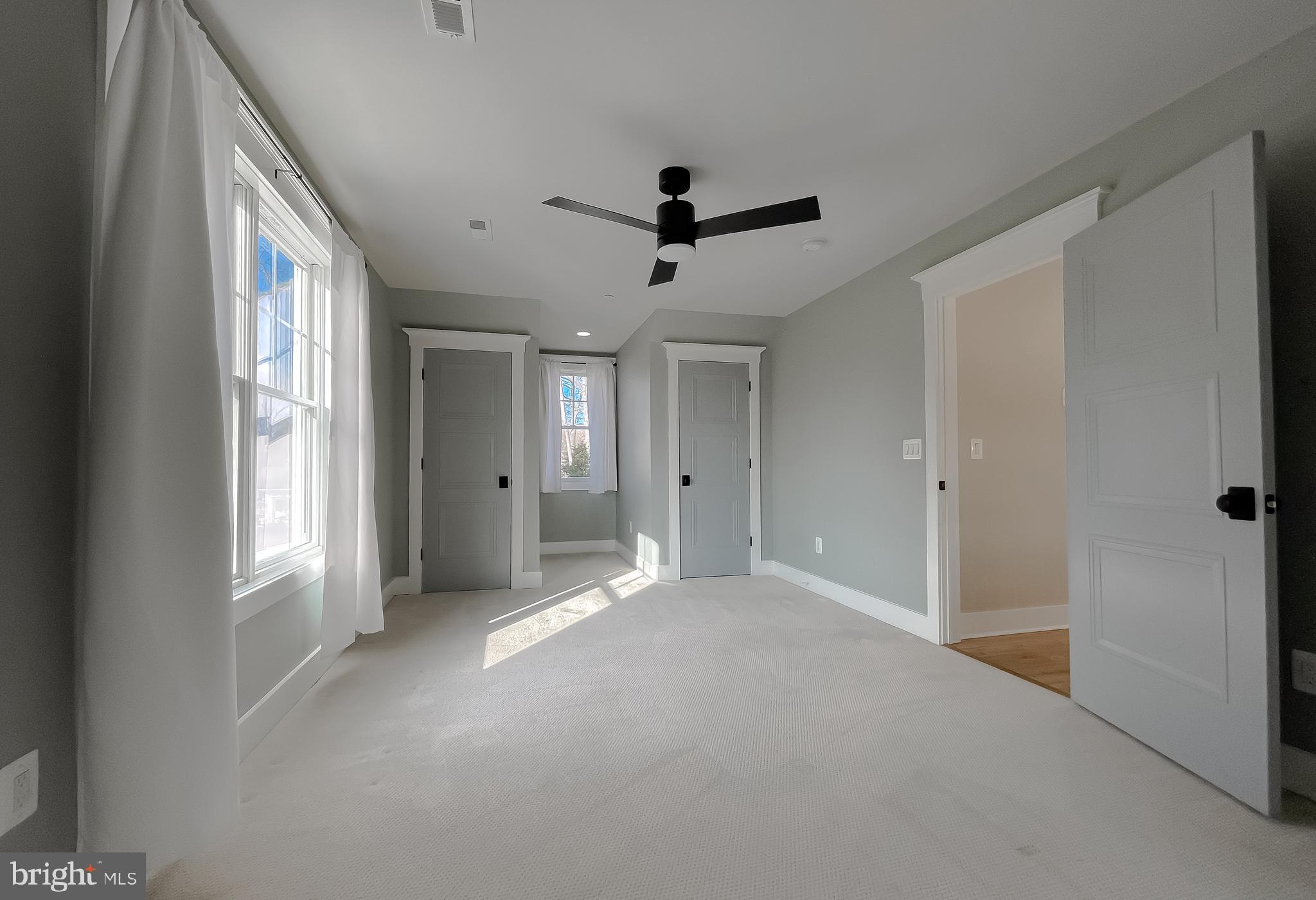 INGLESIDE - Residential Lease