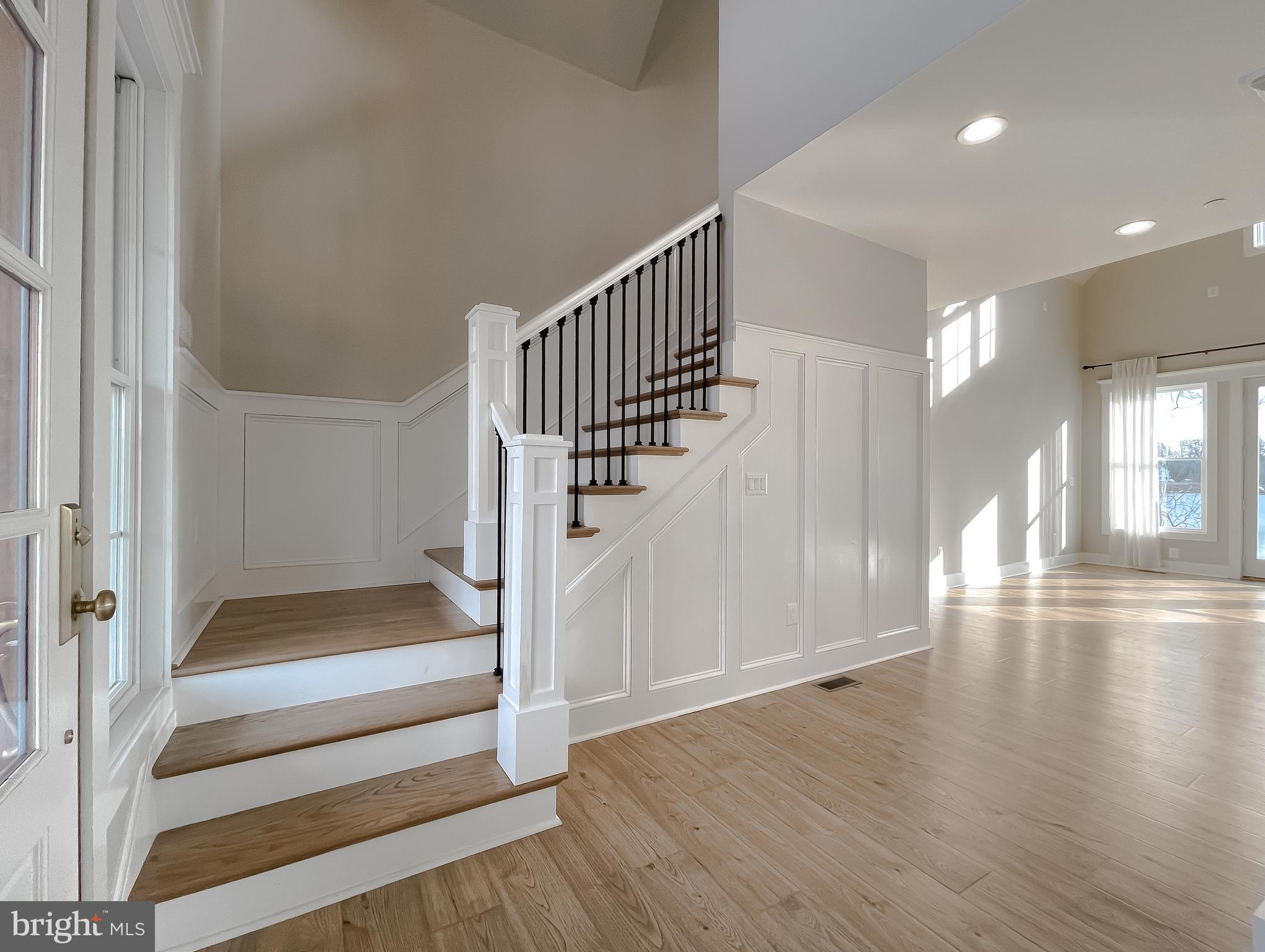 INGLESIDE - Residential Lease