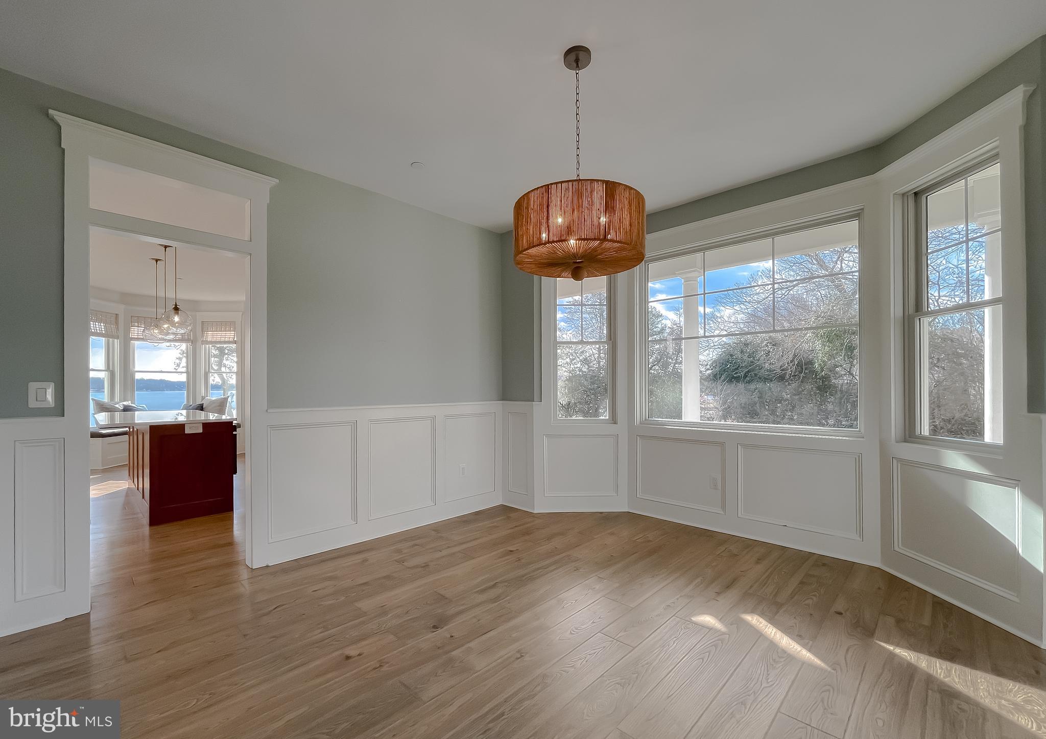 INGLESIDE - Residential Lease