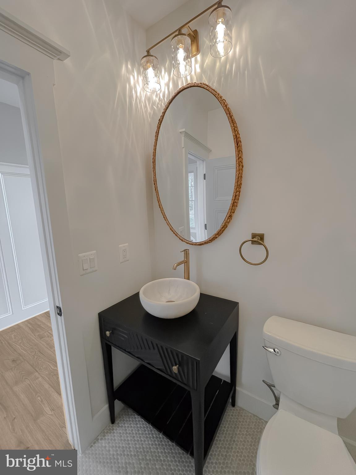 INGLESIDE - Residential Lease