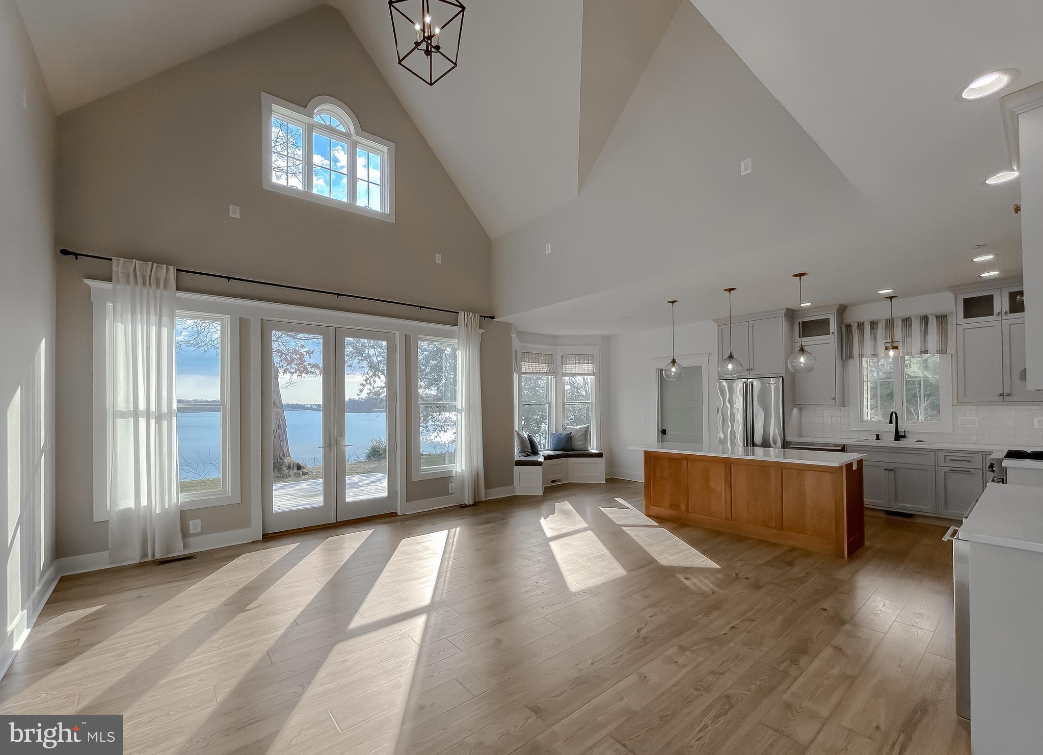 INGLESIDE - Residential Lease
