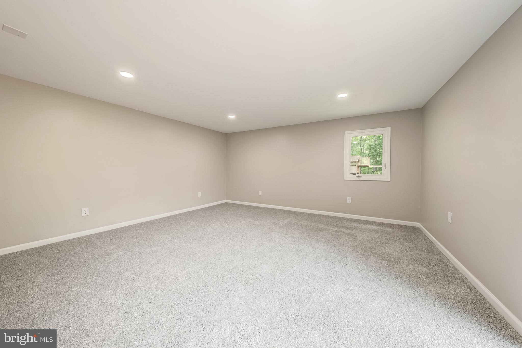 WOODMOOR - Residential