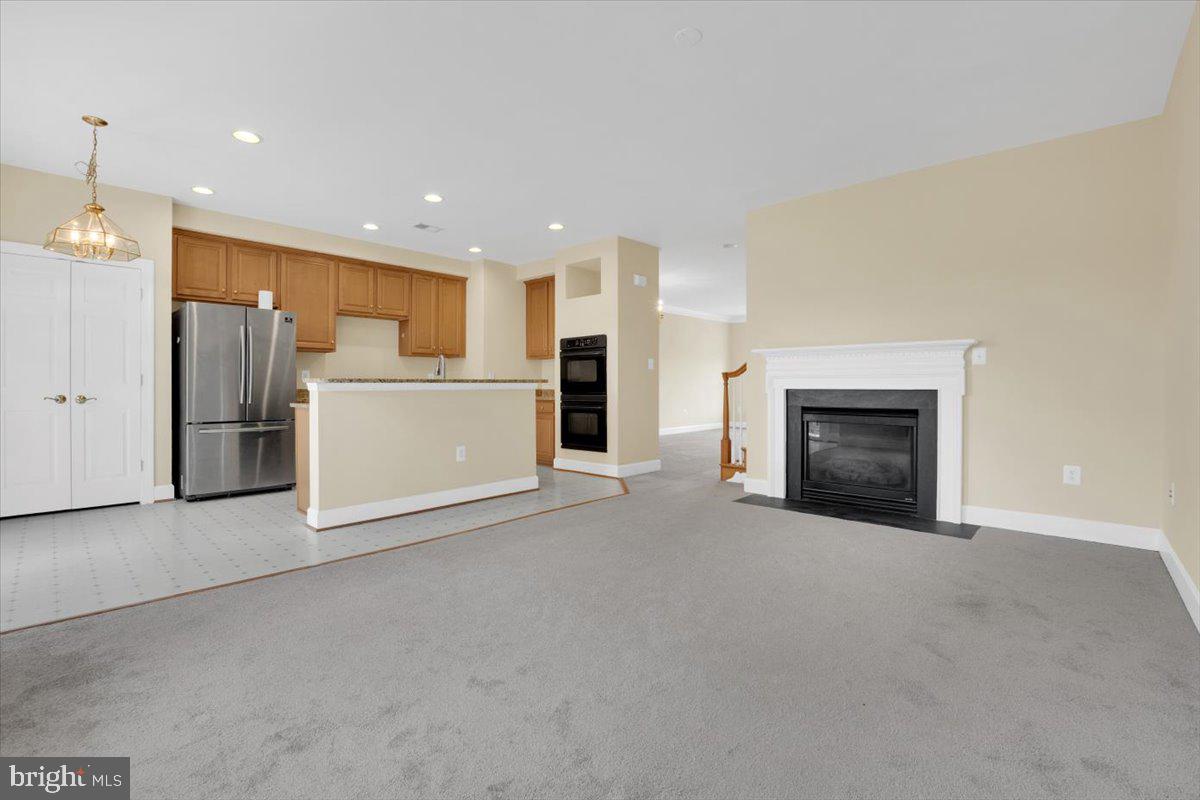 VILLAGE AT HERNDON MILLS - Residential Lease