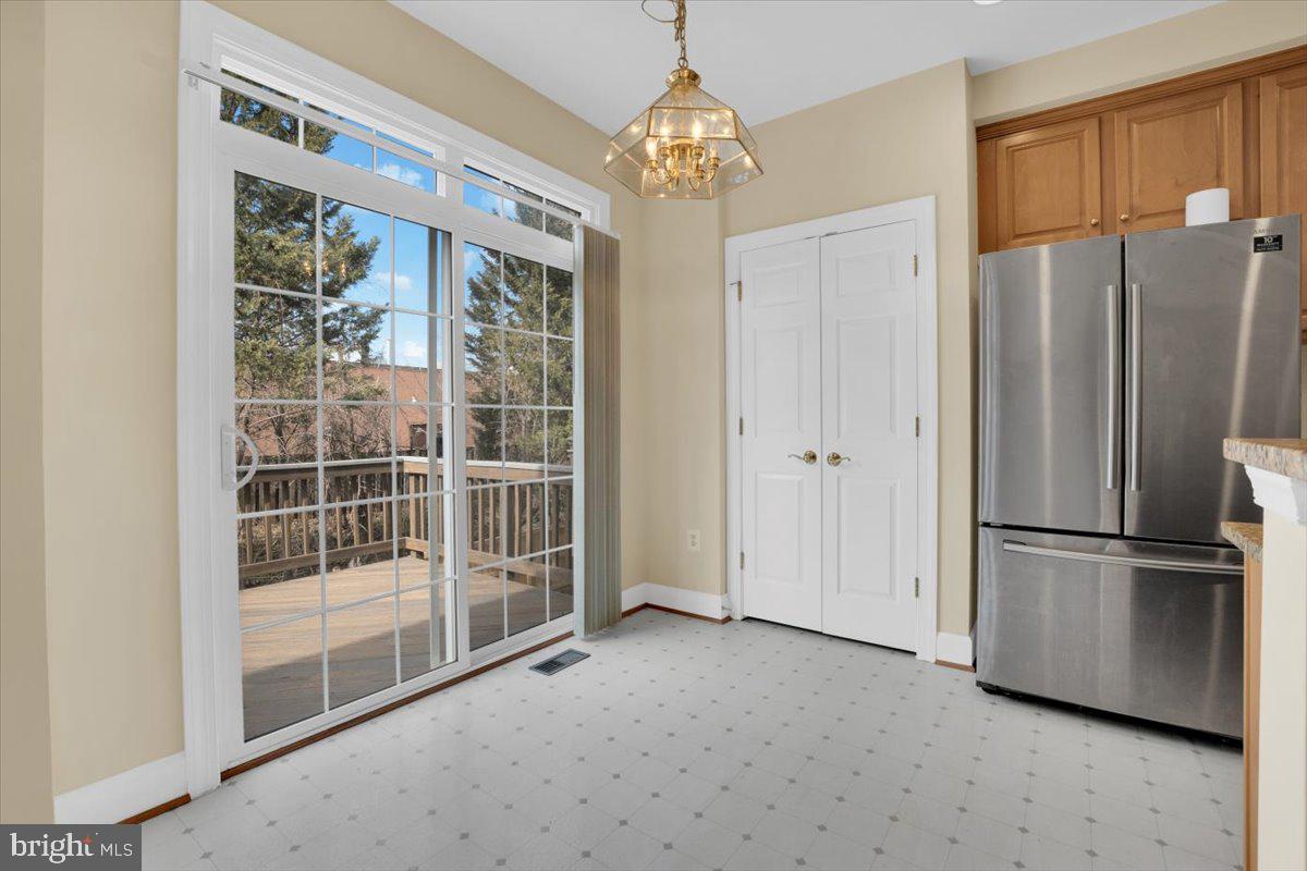 VILLAGE AT HERNDON MILLS - Residential Lease