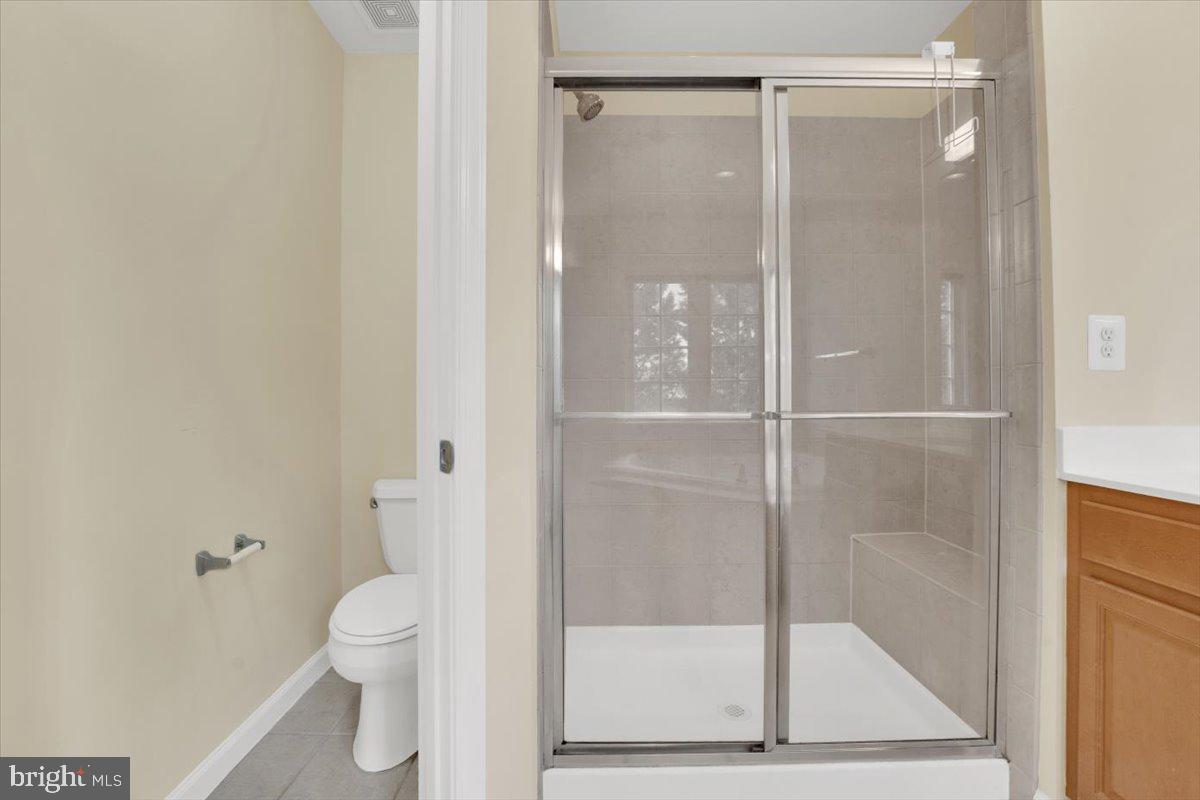 VILLAGE AT HERNDON MILLS - Residential Lease