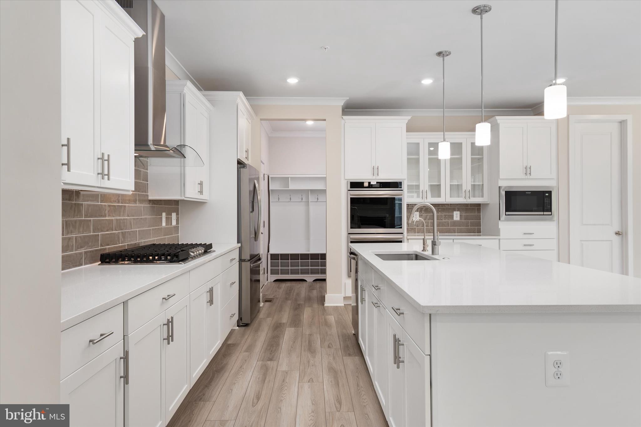 PARKSIDE PRESERVE - Residential