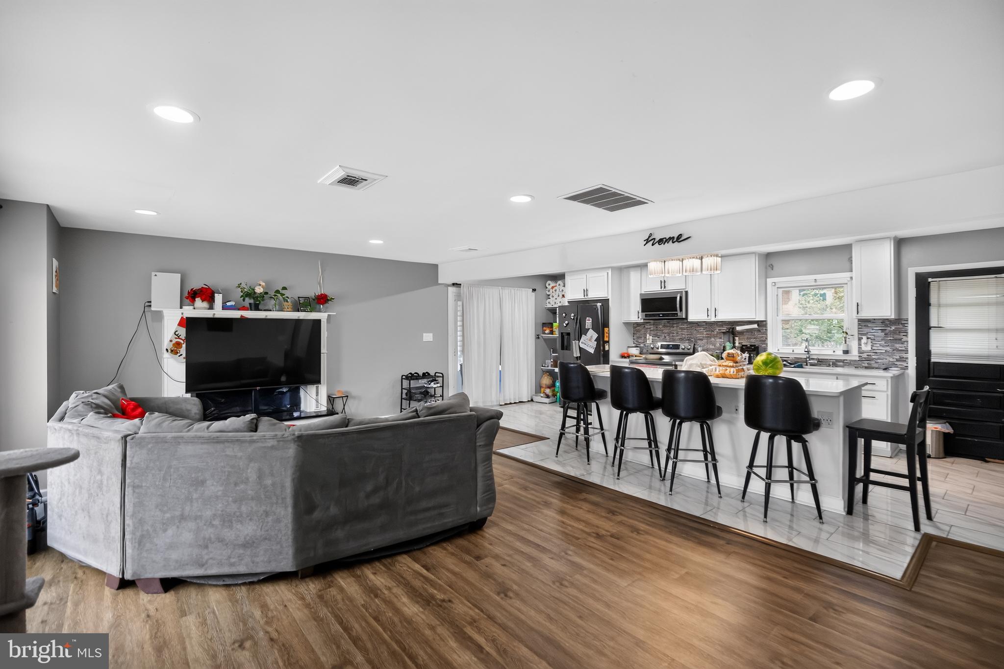 ESSEX - Residential