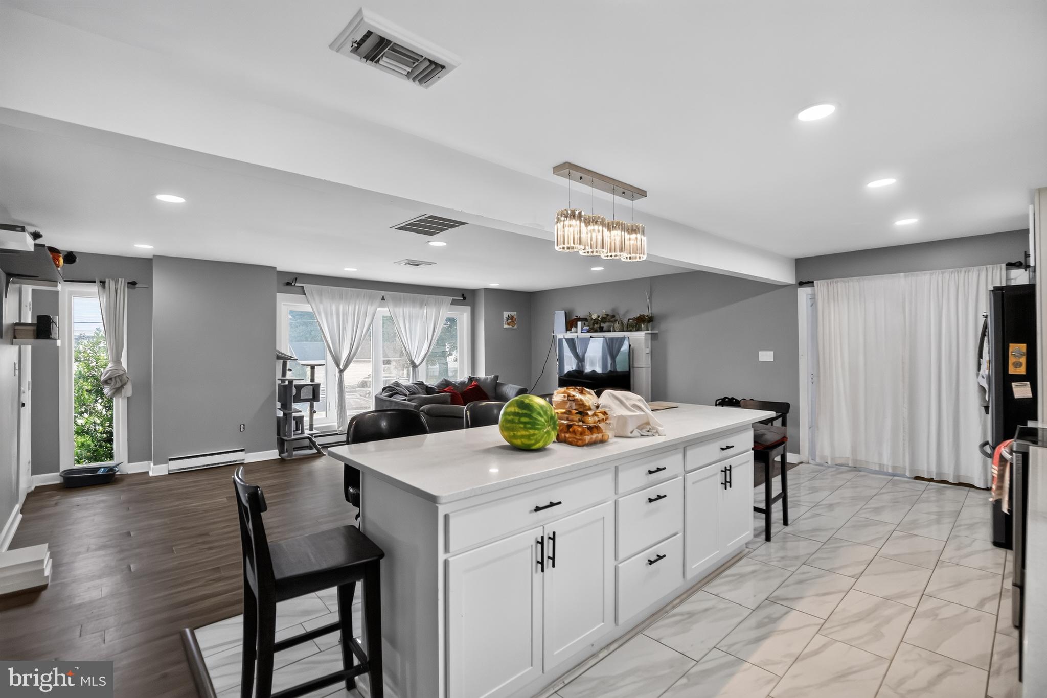 ESSEX - Residential