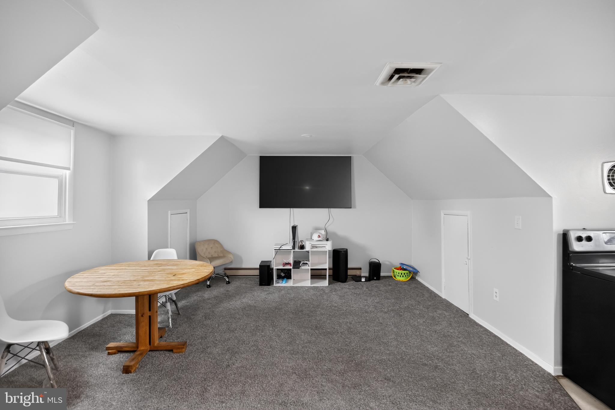 ESSEX - Residential