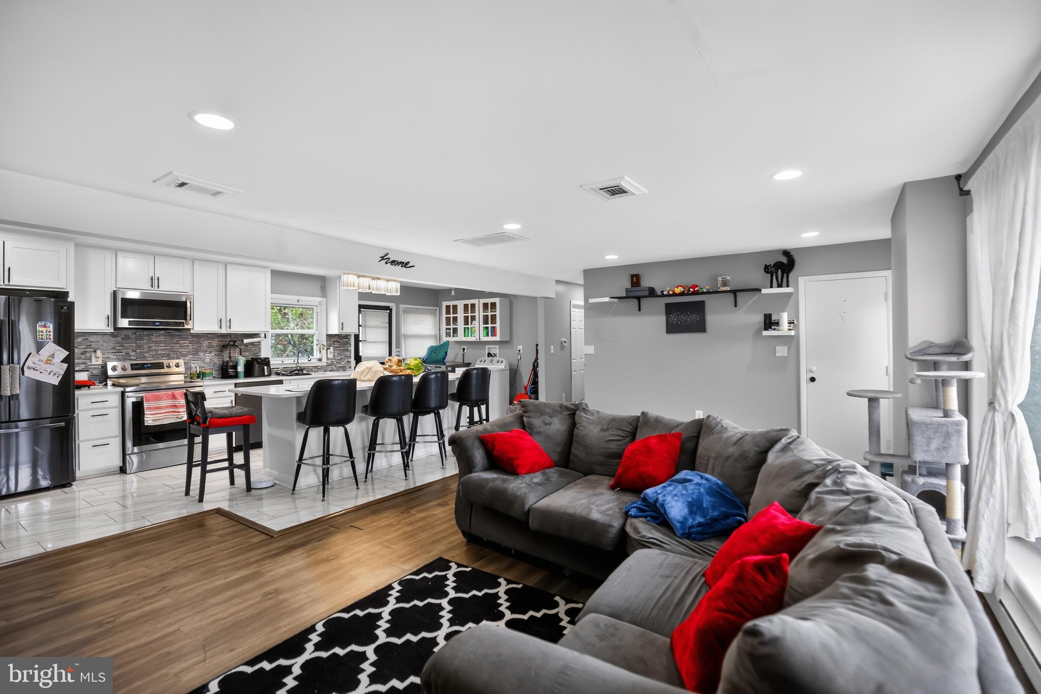 ESSEX - Residential