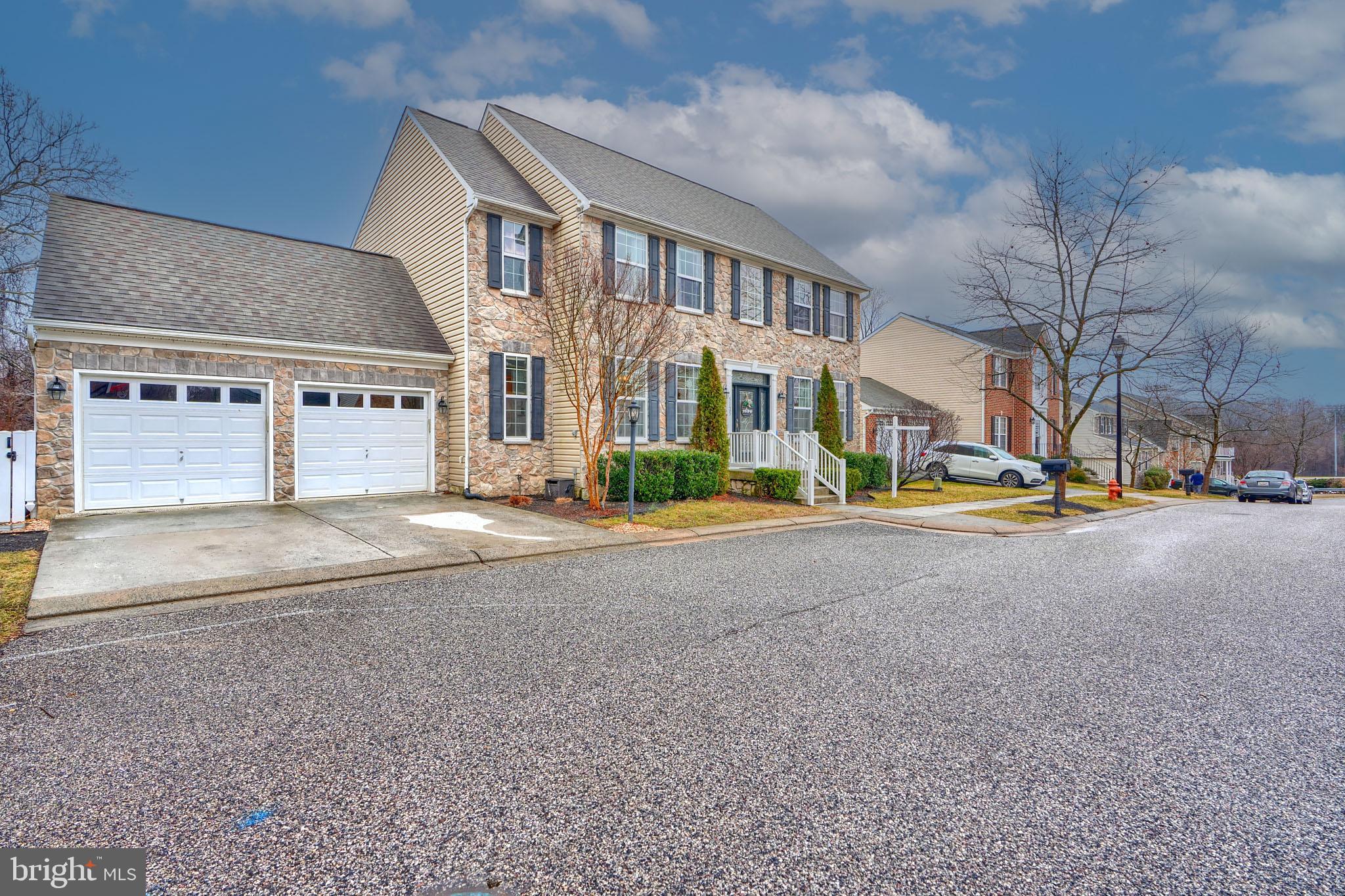 HONEYBROOK FARM - Residential