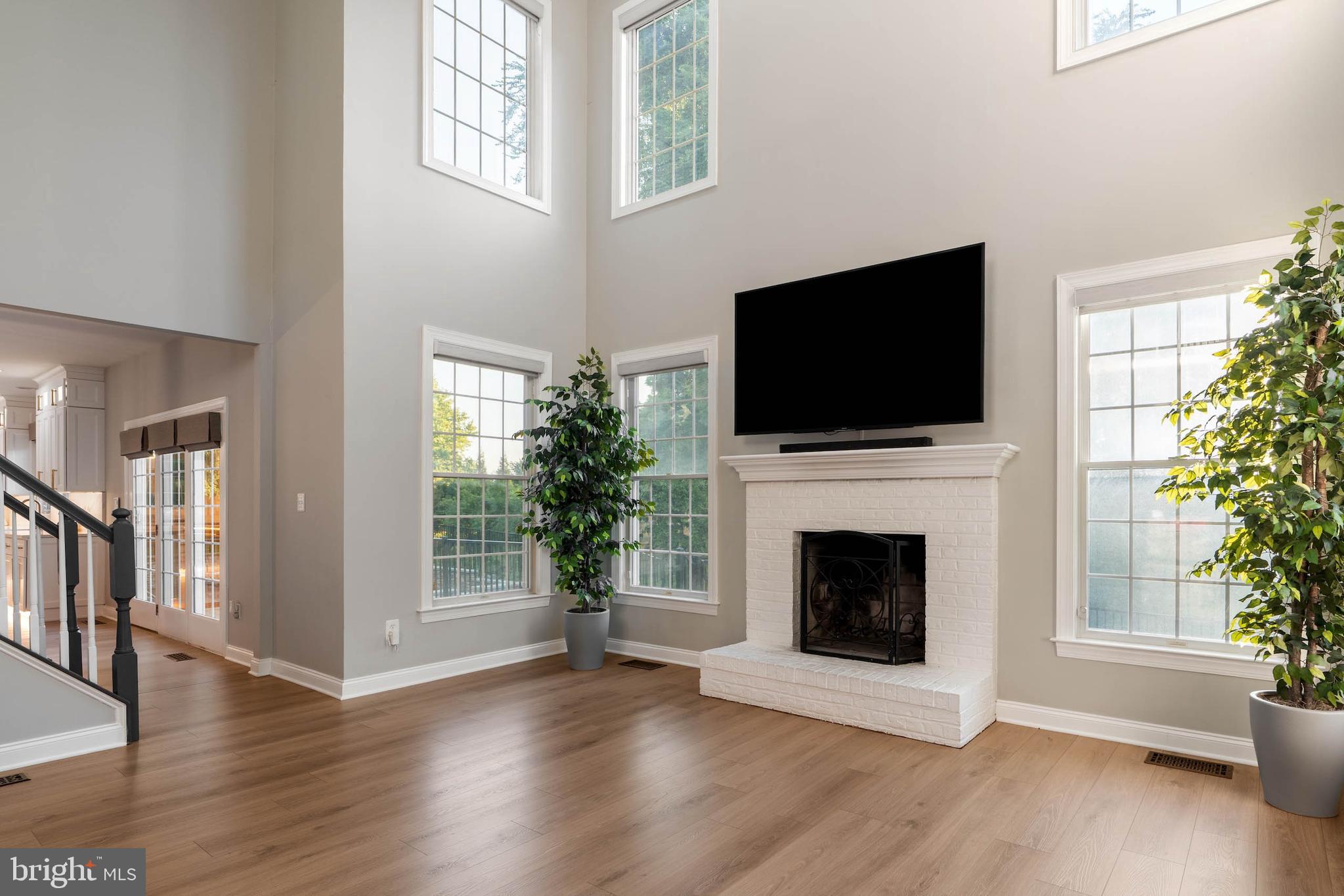 HUNT VALLEY CHASE - Residential