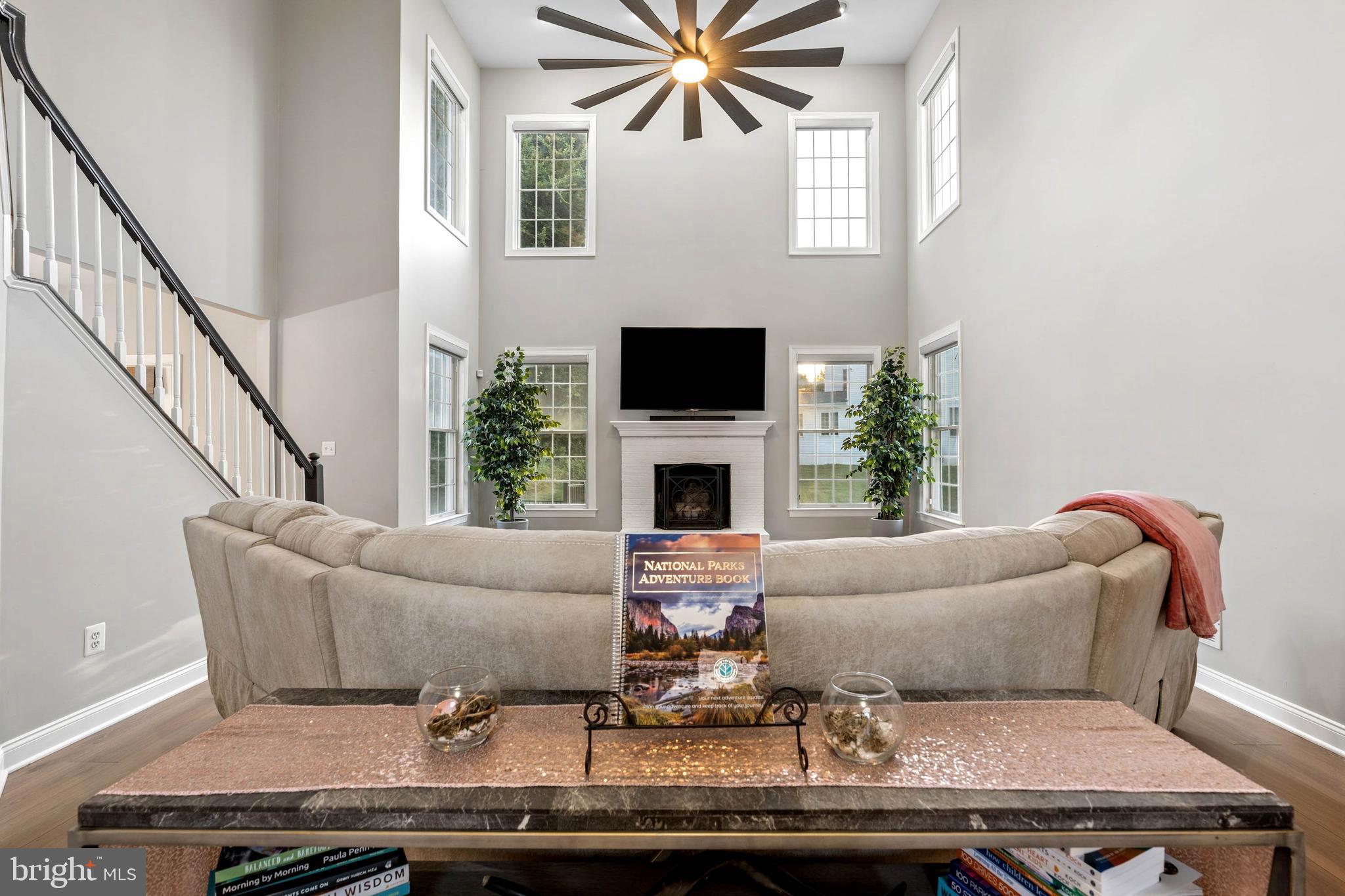 HUNT VALLEY CHASE - Residential