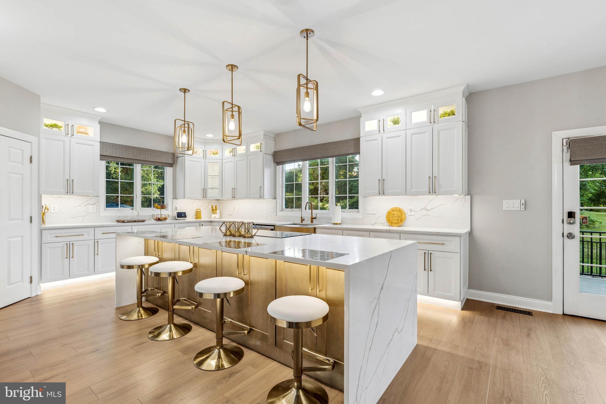 HUNT VALLEY CHASE - Residential