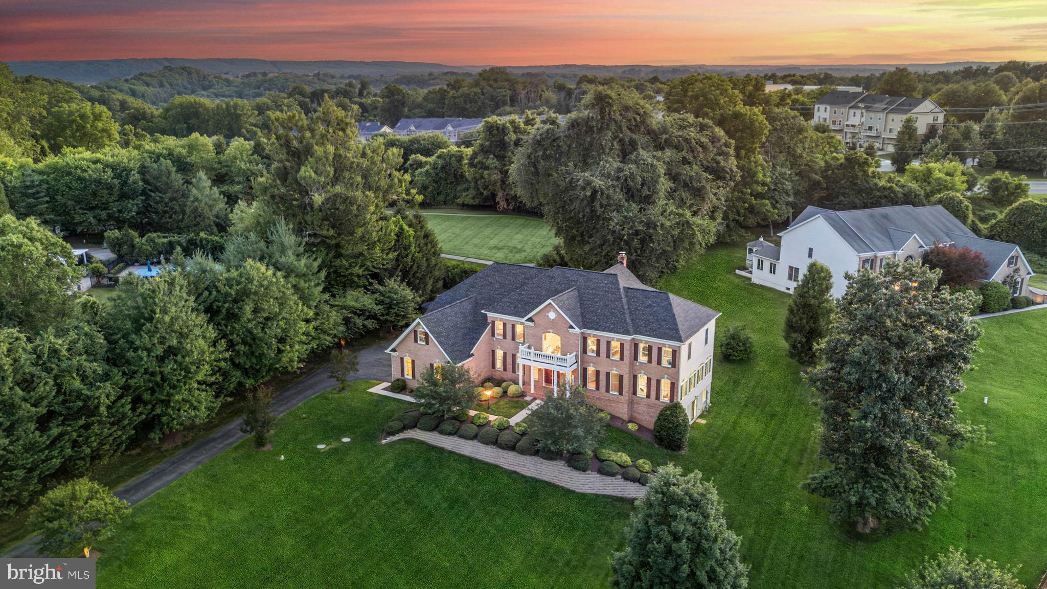 HUNT VALLEY CHASE - Residential