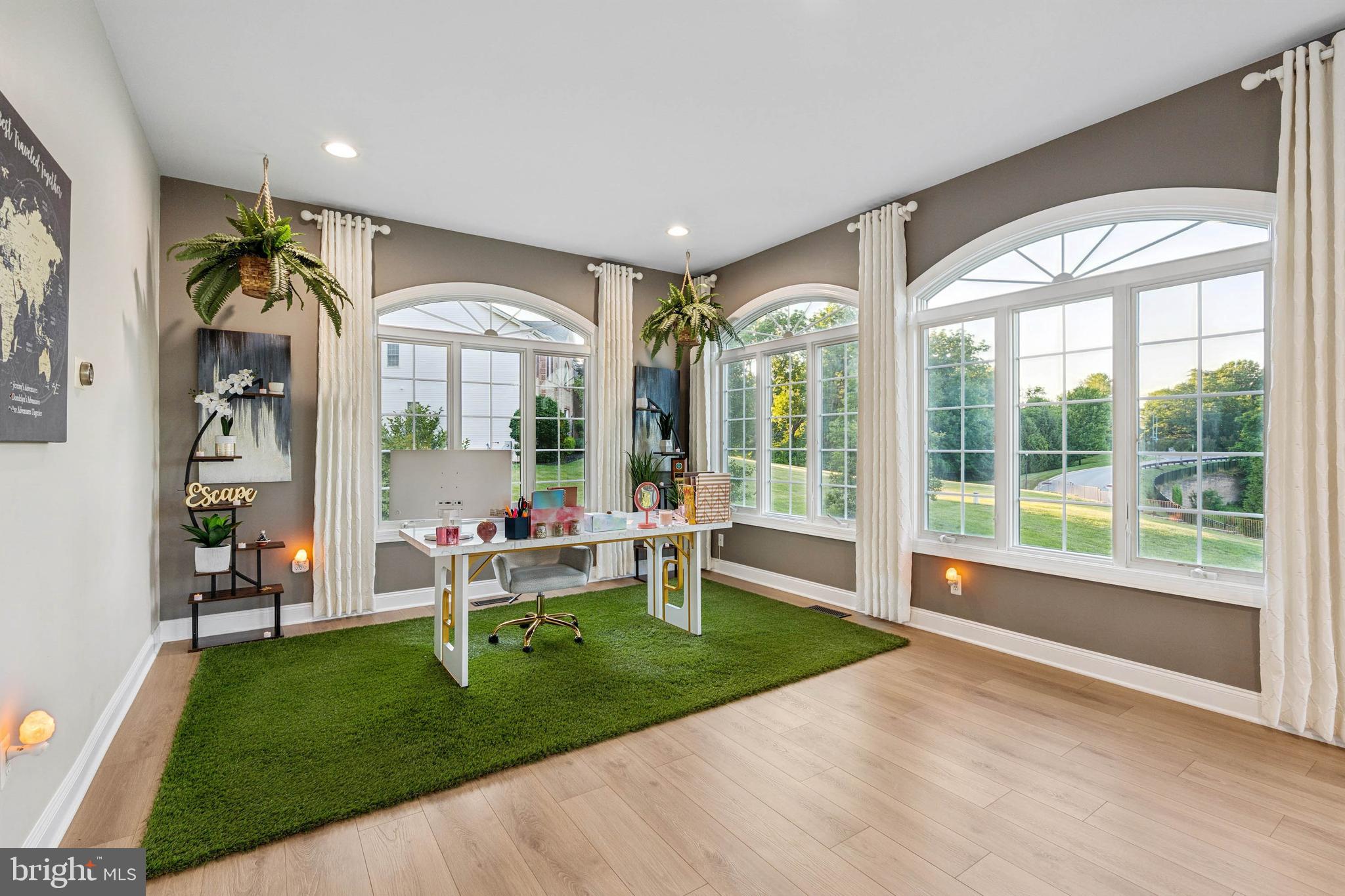 HUNT VALLEY CHASE - Residential