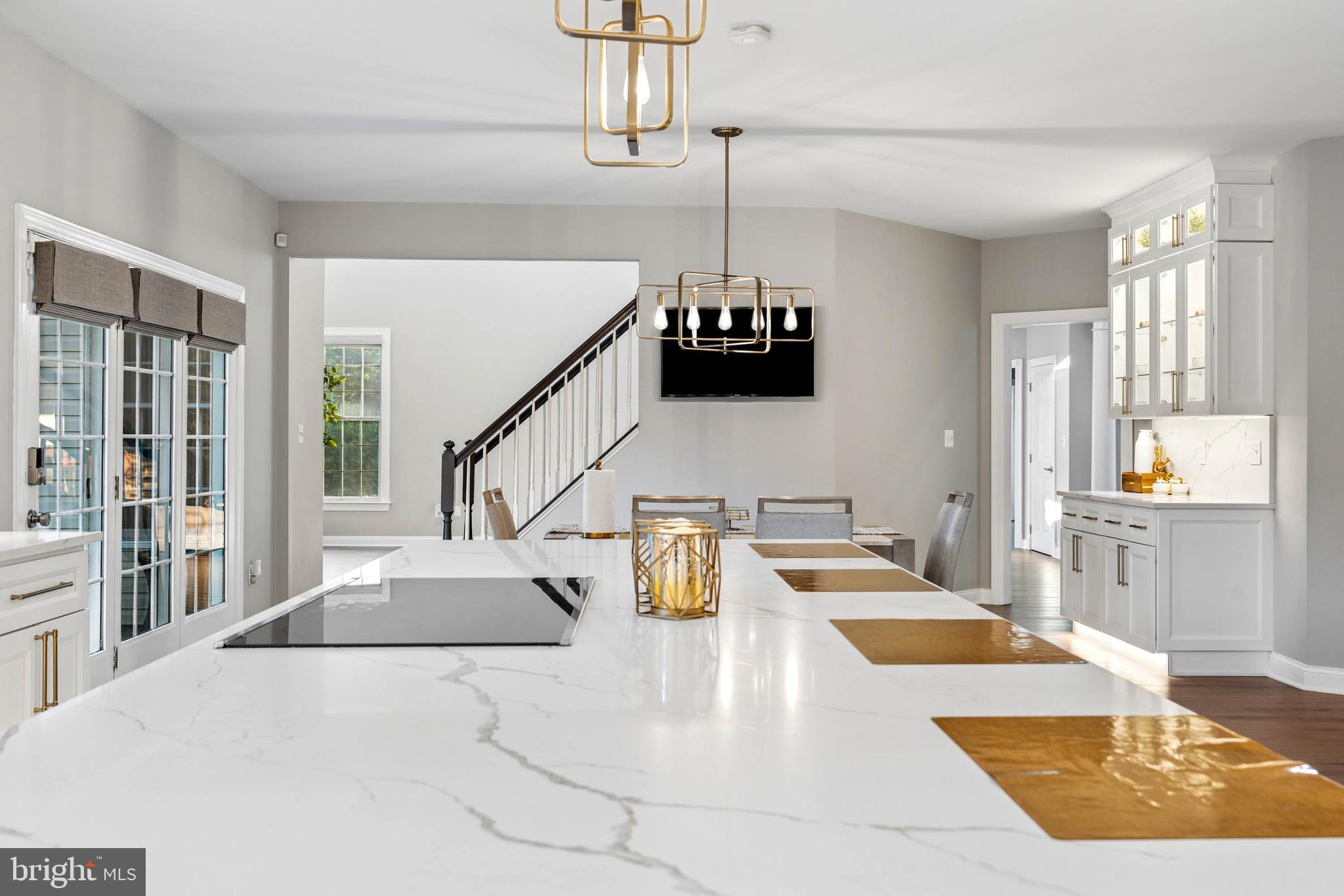 HUNT VALLEY CHASE - Residential