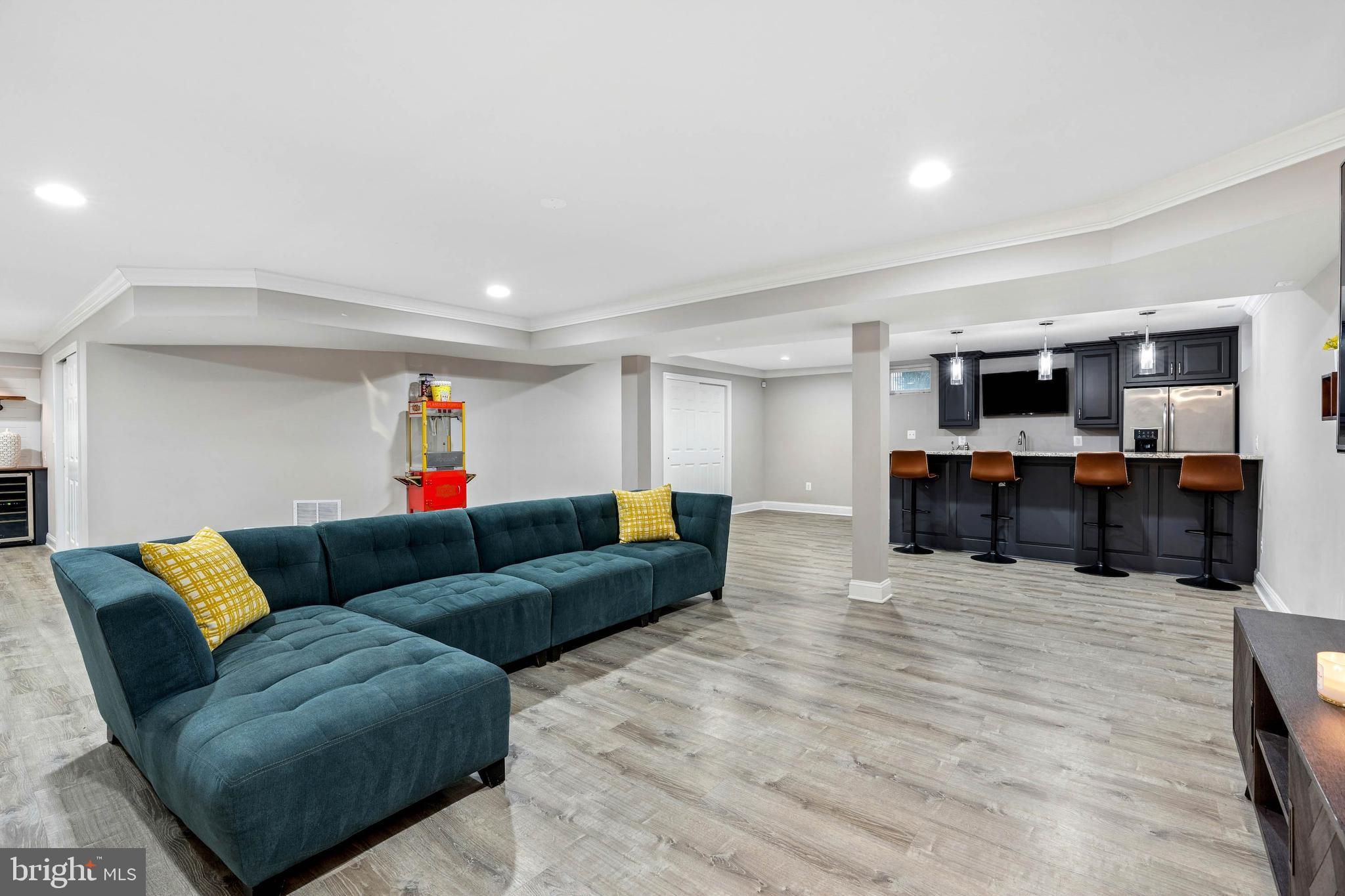 HUNT VALLEY CHASE - Residential