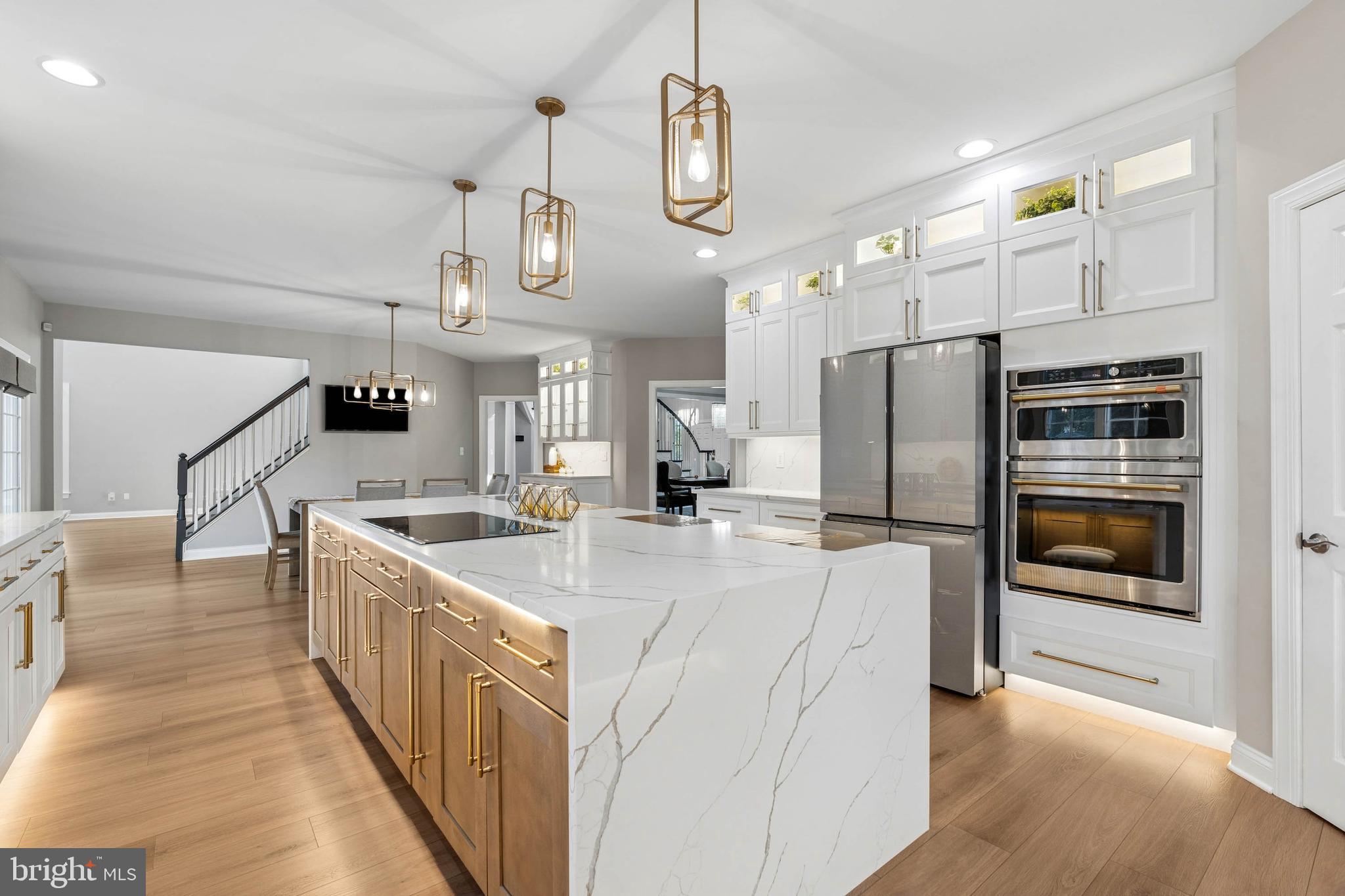 HUNT VALLEY CHASE - Residential