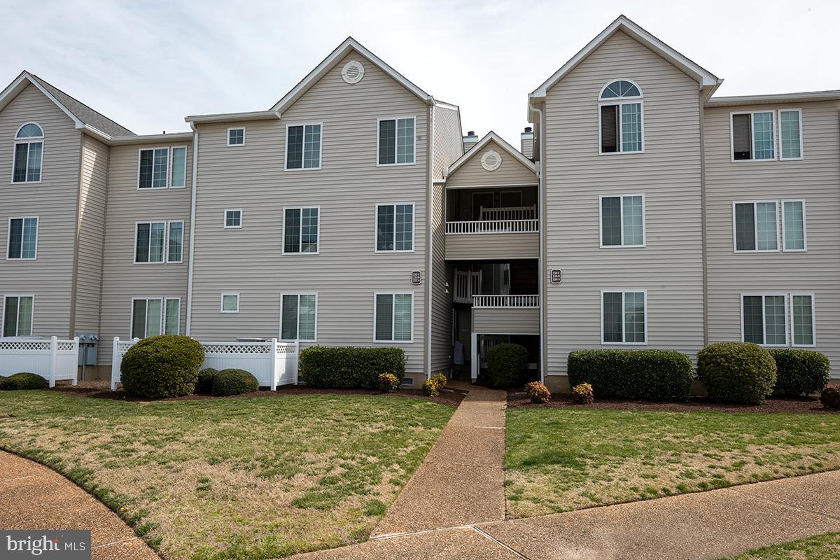 Welcome to your bright and sunny 2-bedroom condo with a balcony offering stunning views of the water! This charming home boasts a spacious walk-in closet, a delightful combination of living and dining areas, and elegant granite countertops. Cozy up by the fireplace during chilly evenings, adding warmth and ambiance to your living space.

Enjoy the convenience of an open floor plan complemented by fantastic community amenities, including a refreshing pool, a well-equipped gym, and an inviting clubhouse. Indulge in a short ride to explore a plethora of wonderful restaurants, shops, and local water access points nearby.

With a balcony overlooking the picturesque Hampton River, every moment spent here feels like a retreat. Plus, take advantage of the added perks, such as RV and boat storage, within the community.

Perfectly situated for easy access to all military bases and Interstate I-64, this home offers both comfort and convenience in one desirable package. Don't miss out on this opportunity to experience waterfront living at its finest!