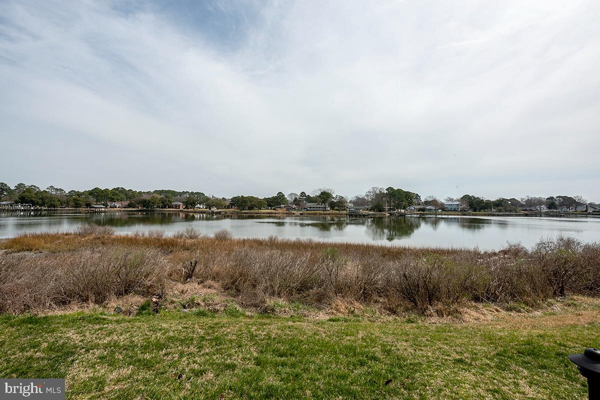 PINE CONE HARBOR - Residential