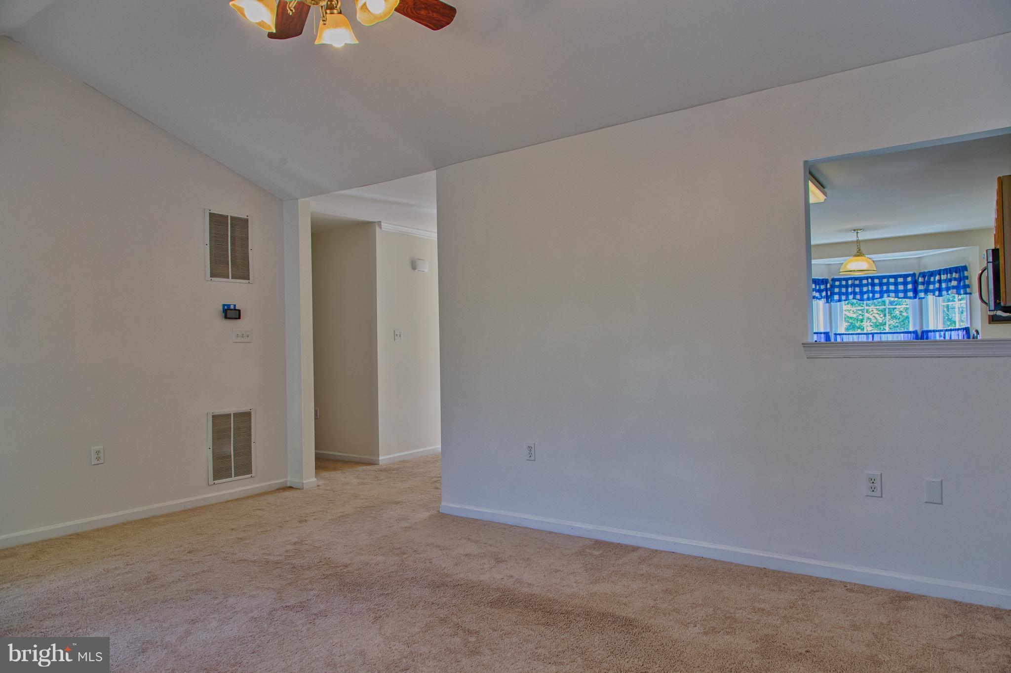 LAUREL RIDGE - Residential