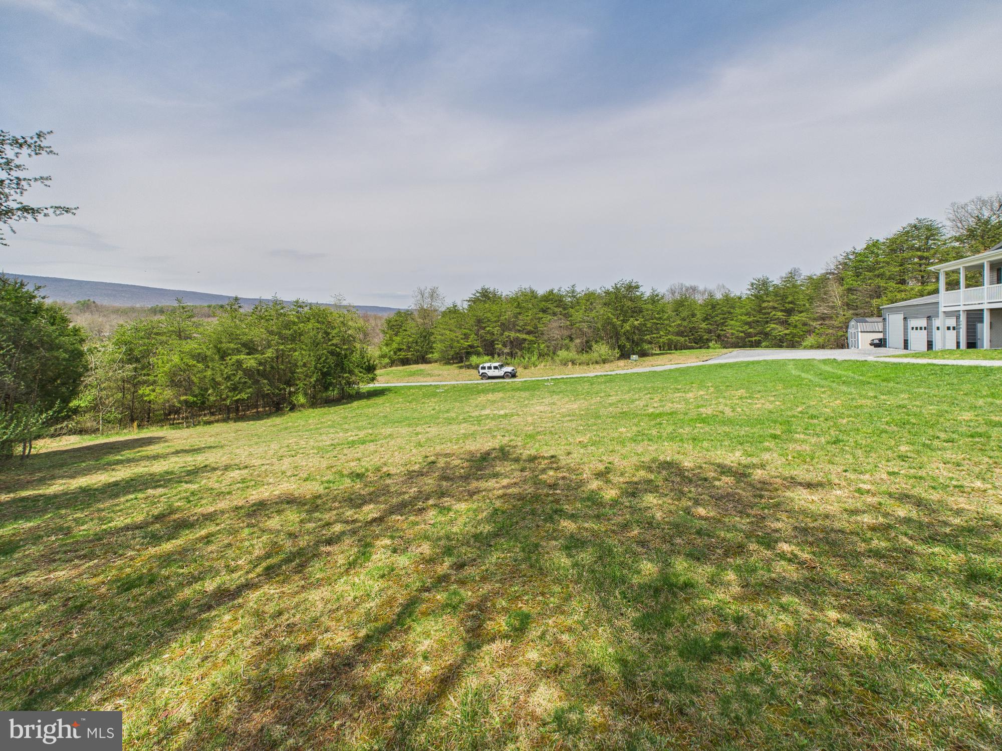 CLIFTON HILLS - Residential