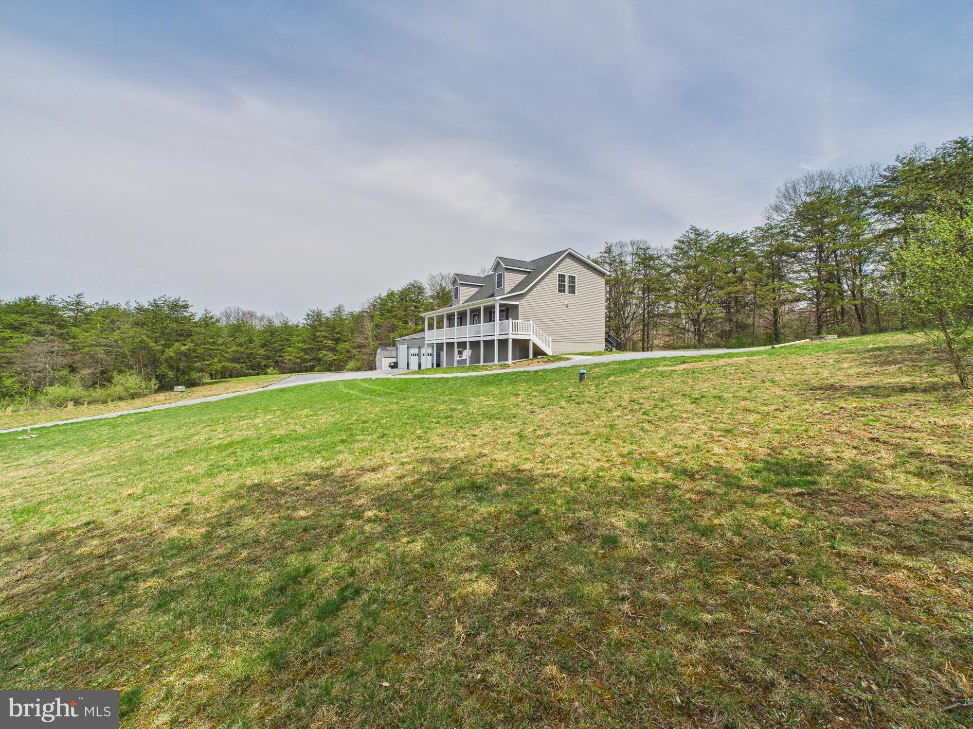 CLIFTON HILLS - Residential