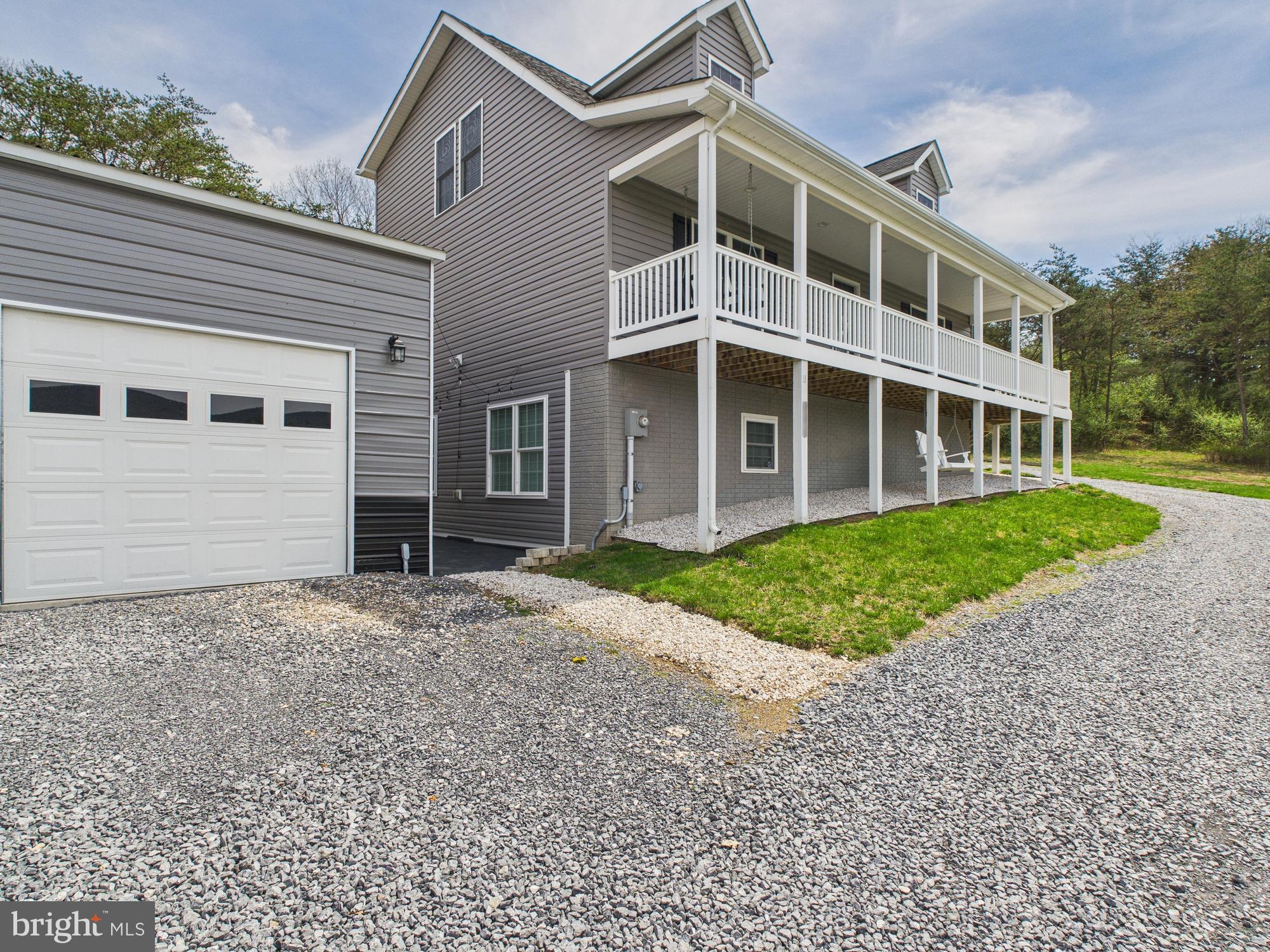 CLIFTON HILLS - Residential